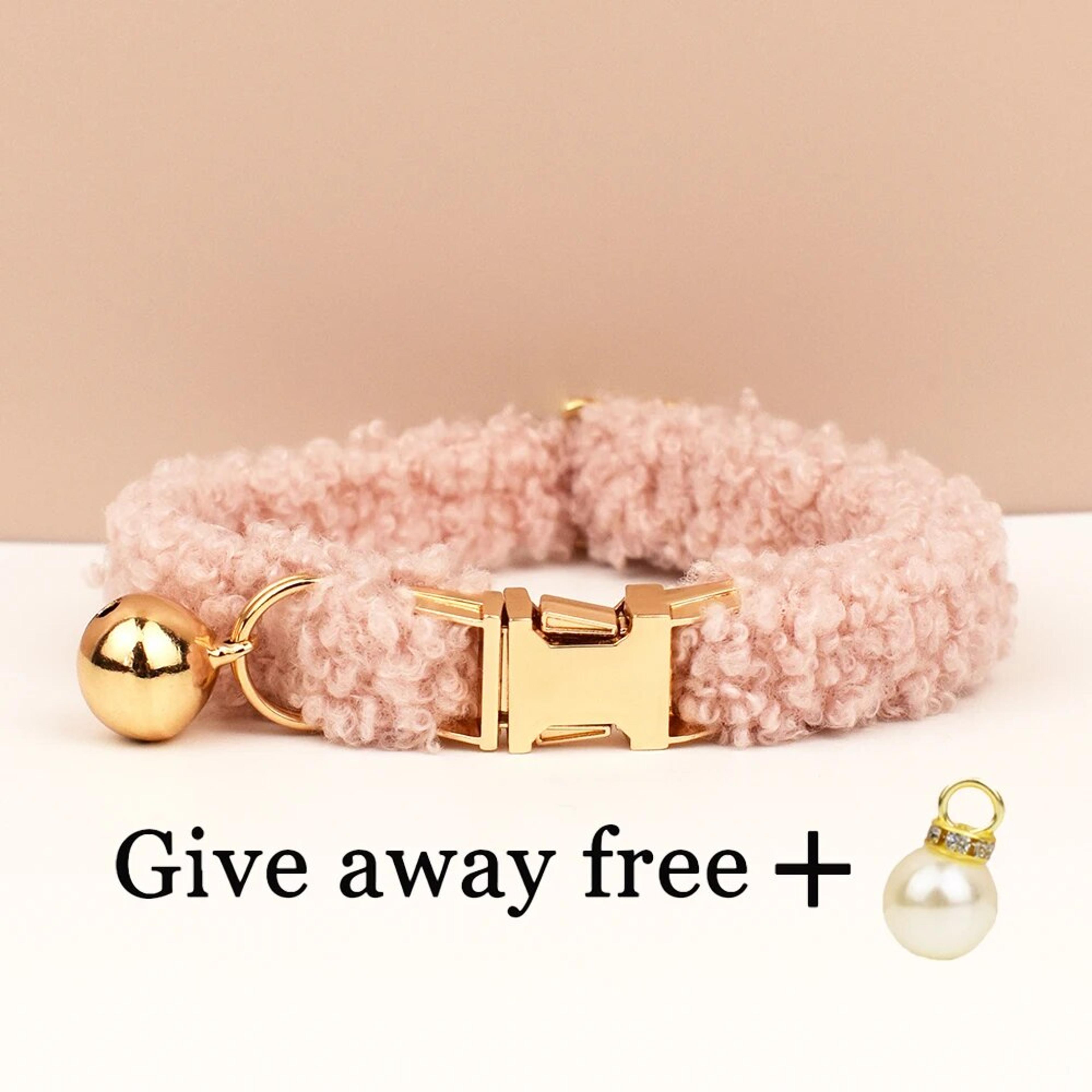 IZr9Autumn-and-winter-Teddy-fur-cat-collar-bell-accessories-Kitten-neck-accessories-can-be-customized-laser.jpg