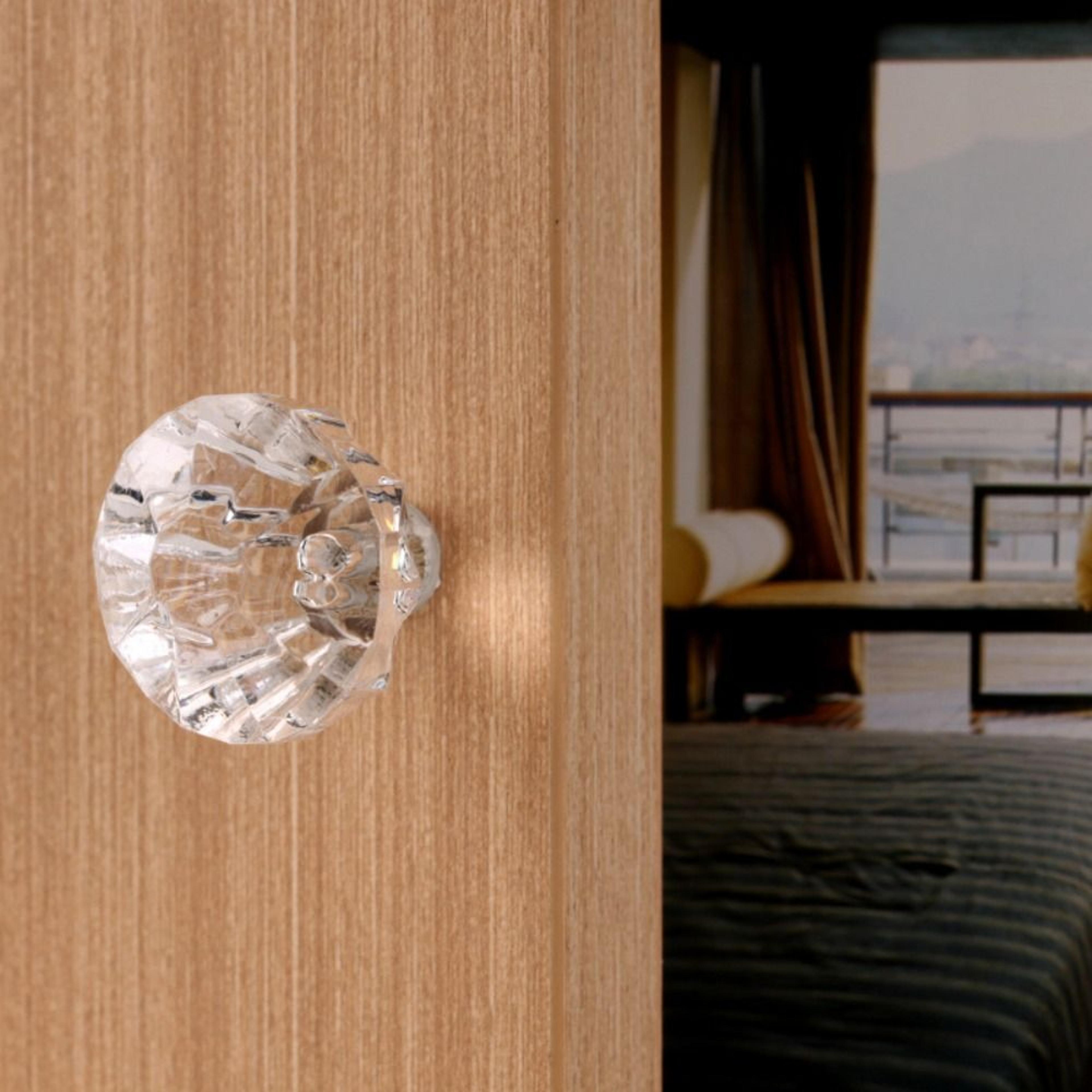 Clear Crystal Cabinet Knob Single Hole Acrylic Drawer Pull For Dresser Kitchen Cabinet 0