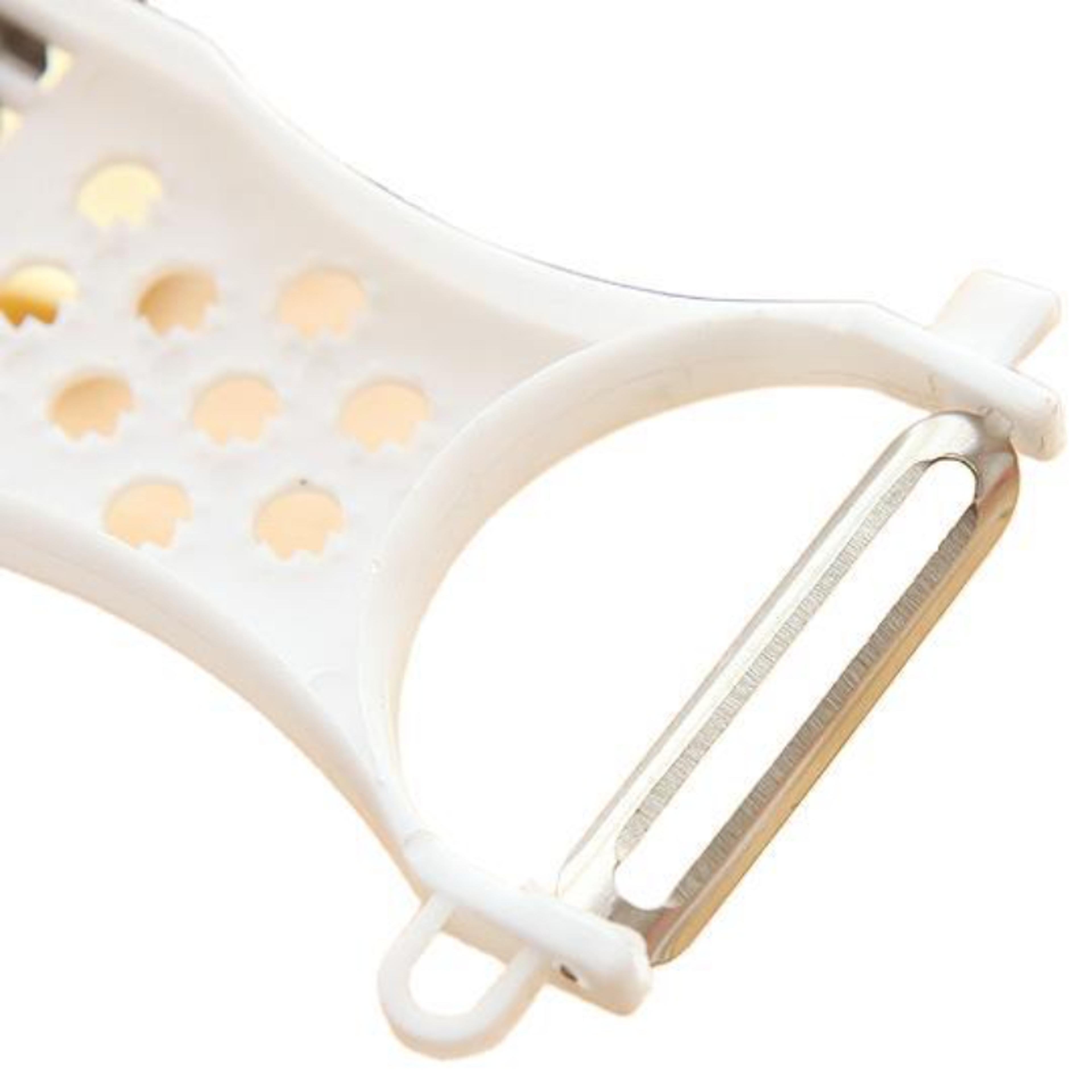 Premium Vegetable Grater  Fruit Cutter Kitchen Tool For Carrots Potatoes And More 4