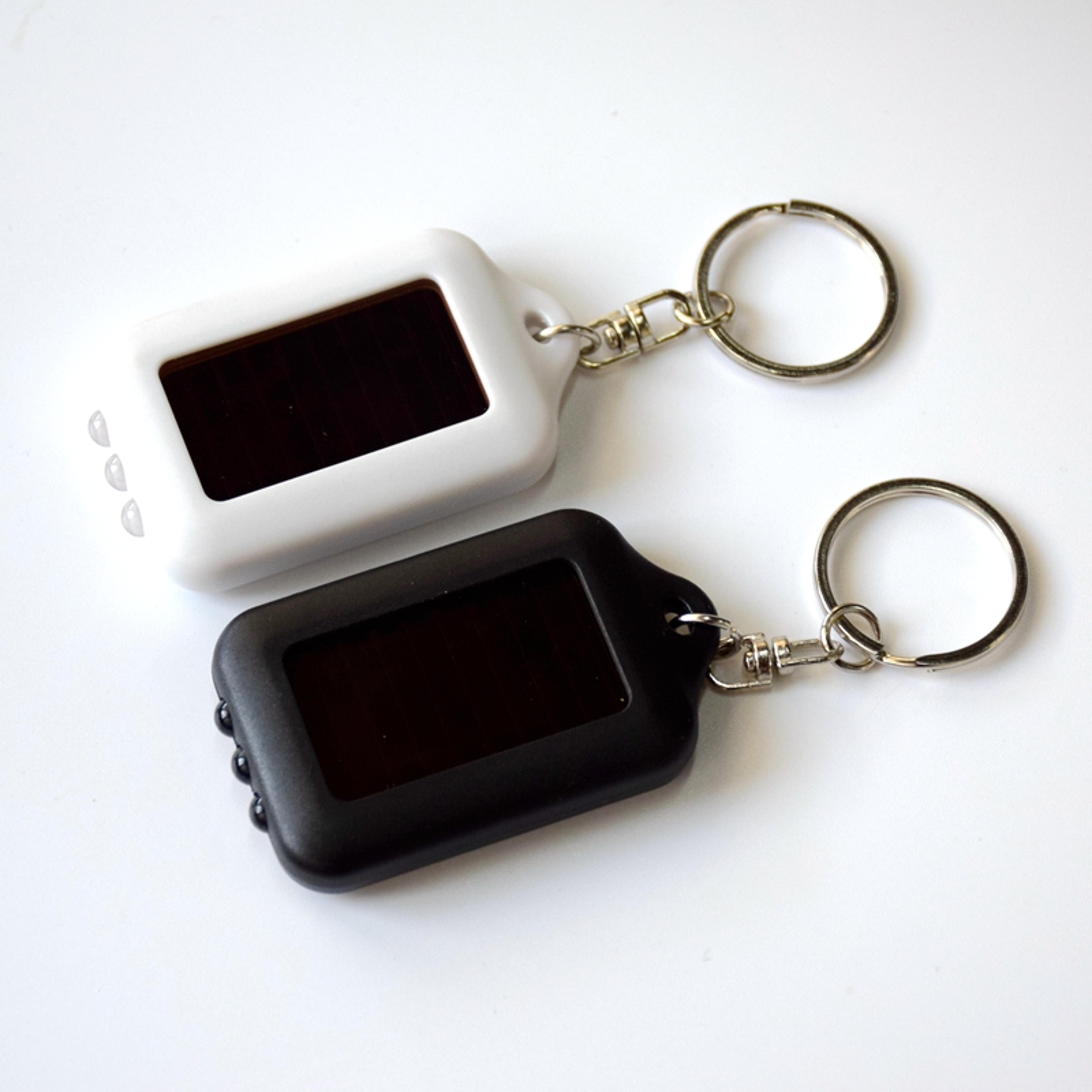 Solar Keychain Flashlight Portable Outdoor Emergency Mini Torch Light 1