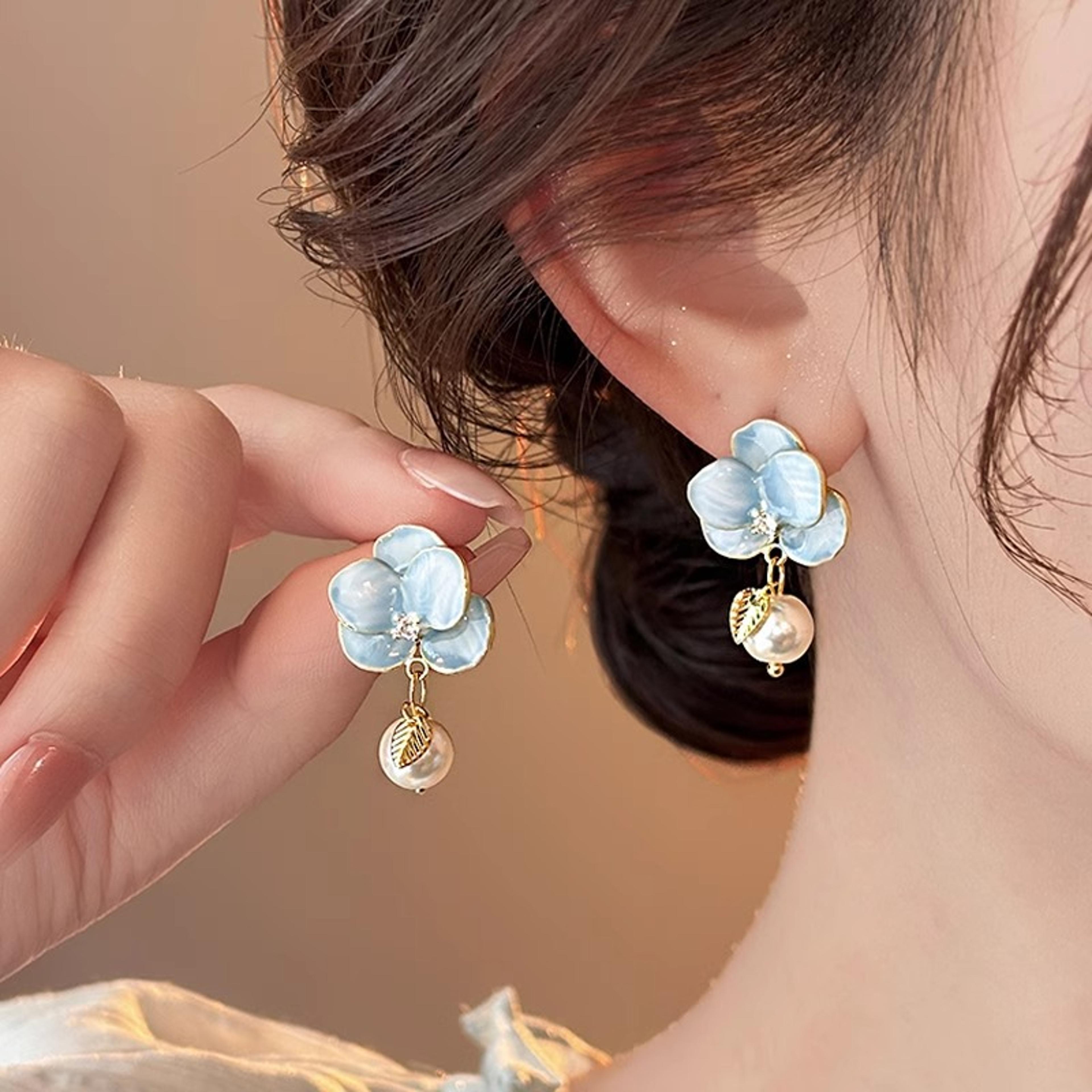 Blue Drip Oil Flower Pearl Petal Earrings Retro Elegant Women Jewelry 1
