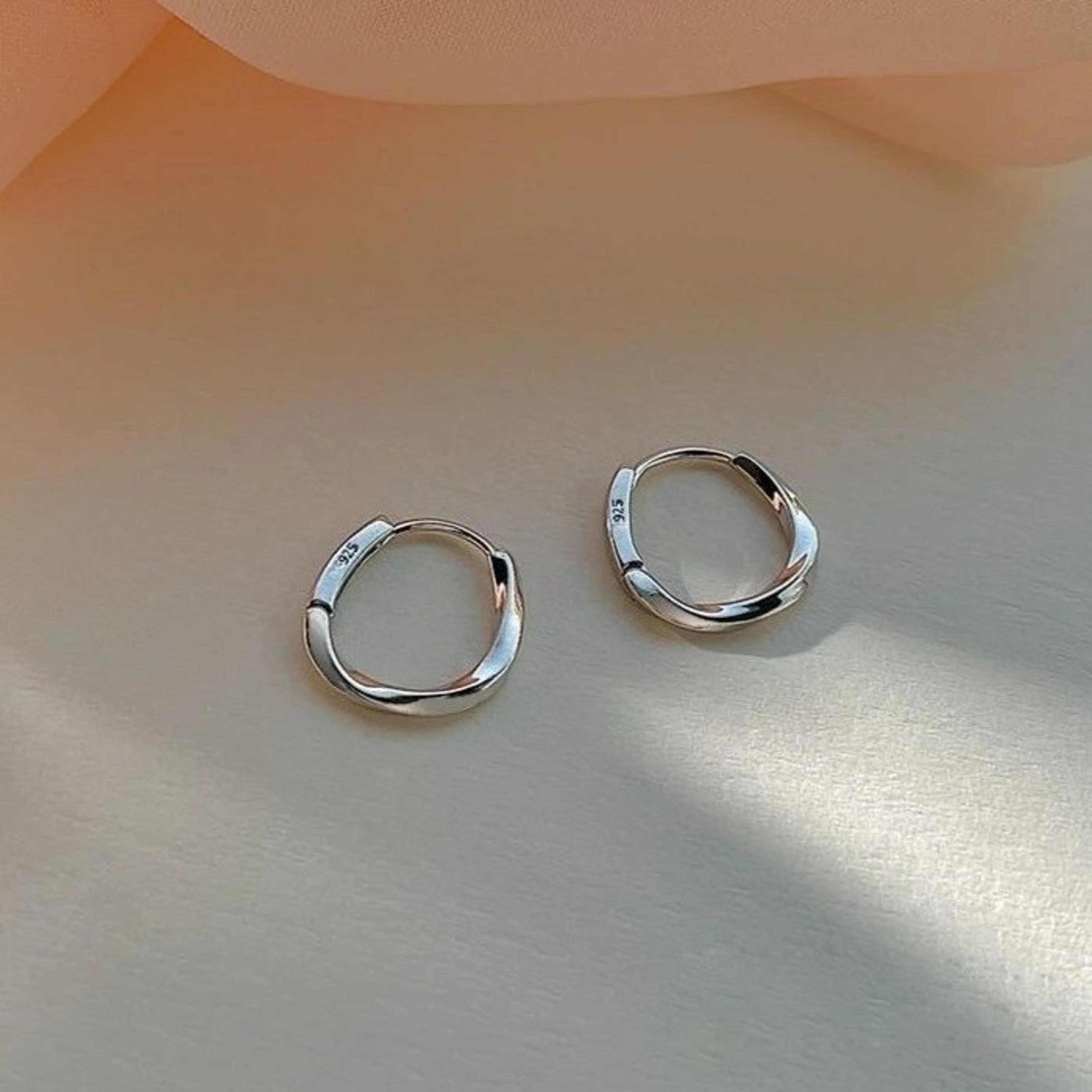 Sterling Silver Round Stud  Hoop Earrings For Women Minimalist Wedding Jewelry 4