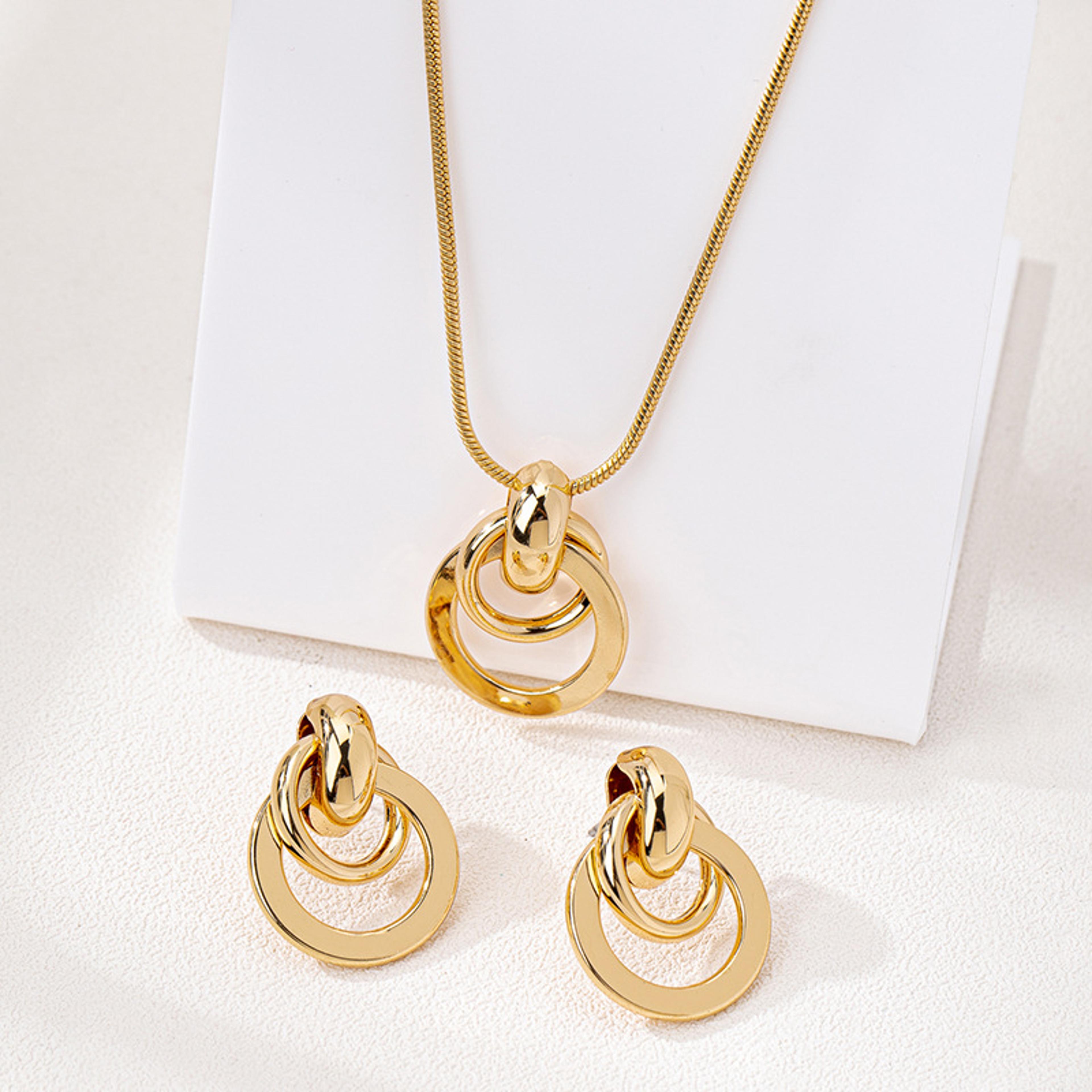 Vintage Jewelry Set For Women With Gold Choker Necklace Bracelet  Earrings For Weddings And Parties 6