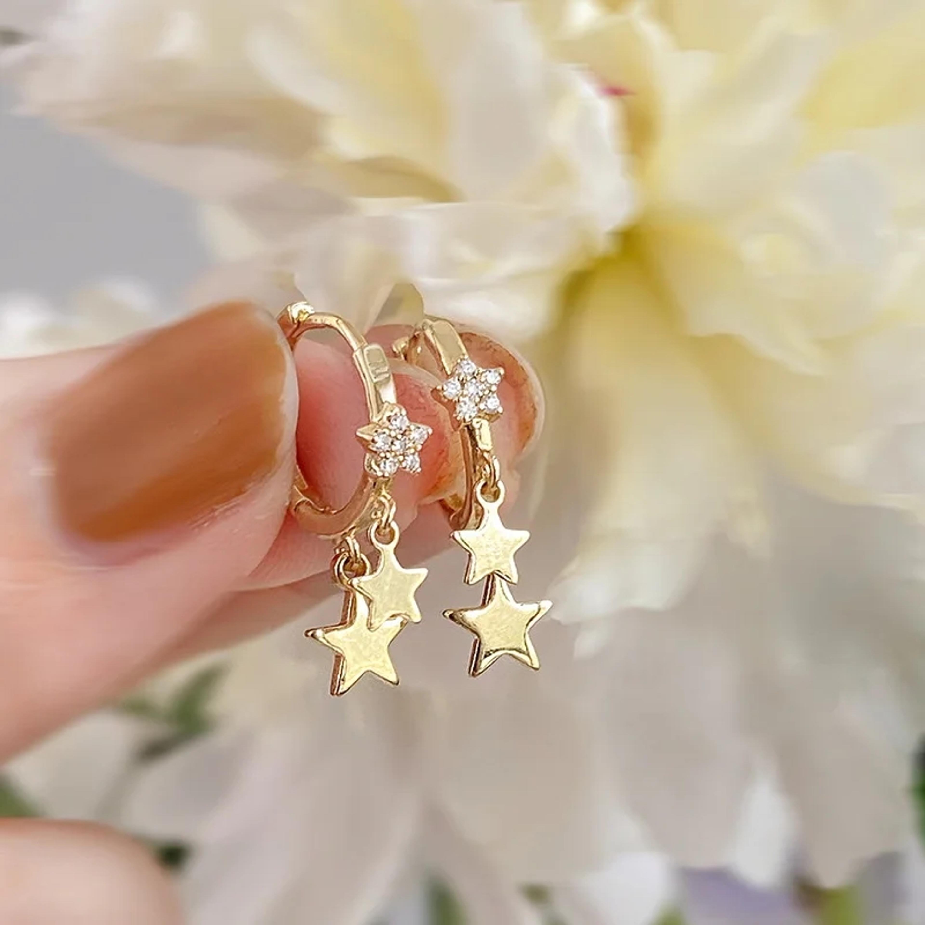 Sparkling Star Hoop Earrings With Rhinestone Tassel Geometric Design For Women 6