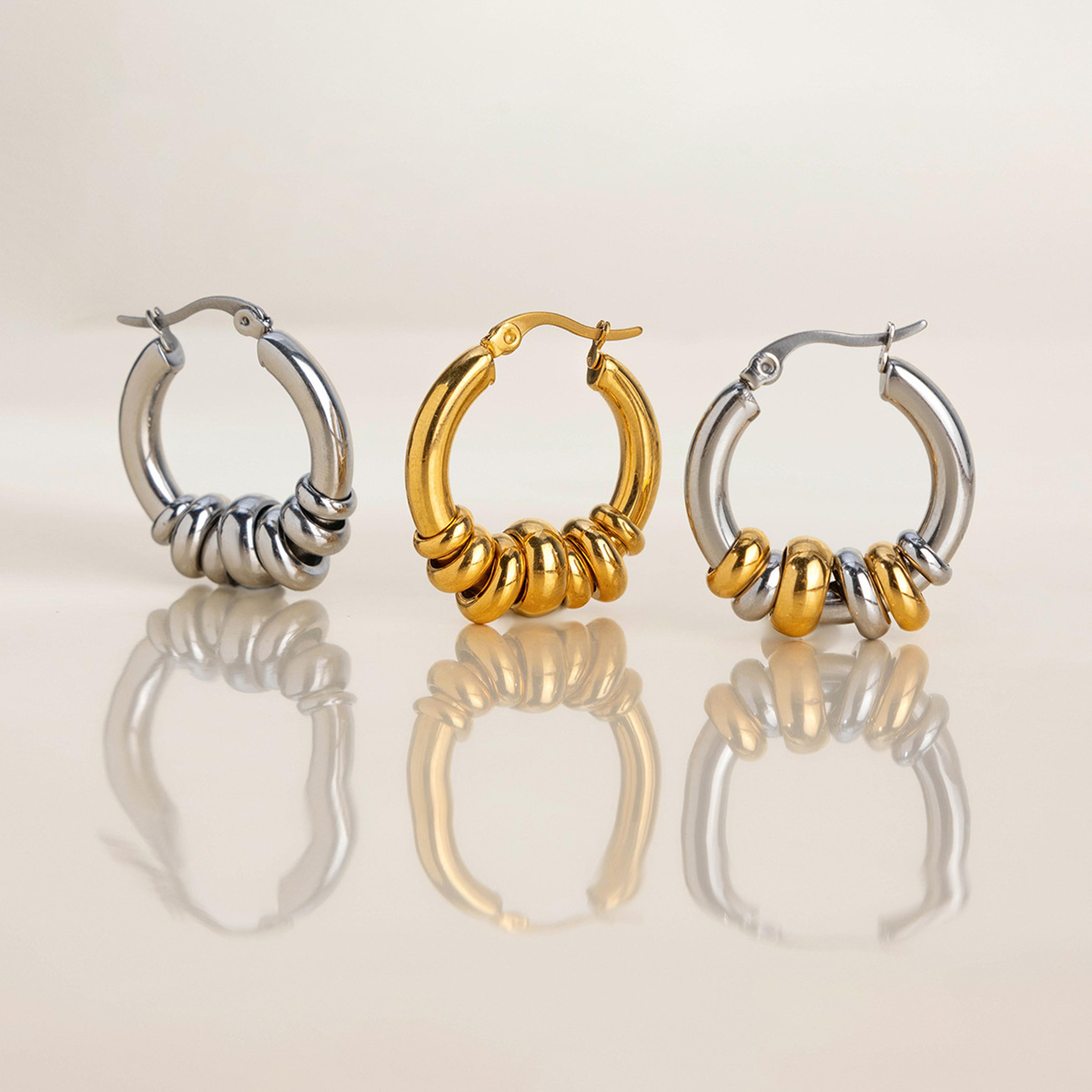 Vintage Mini Huggie Earrings Waterproof Hypoallergenic Minimalist Hoop Earrings For Women 3