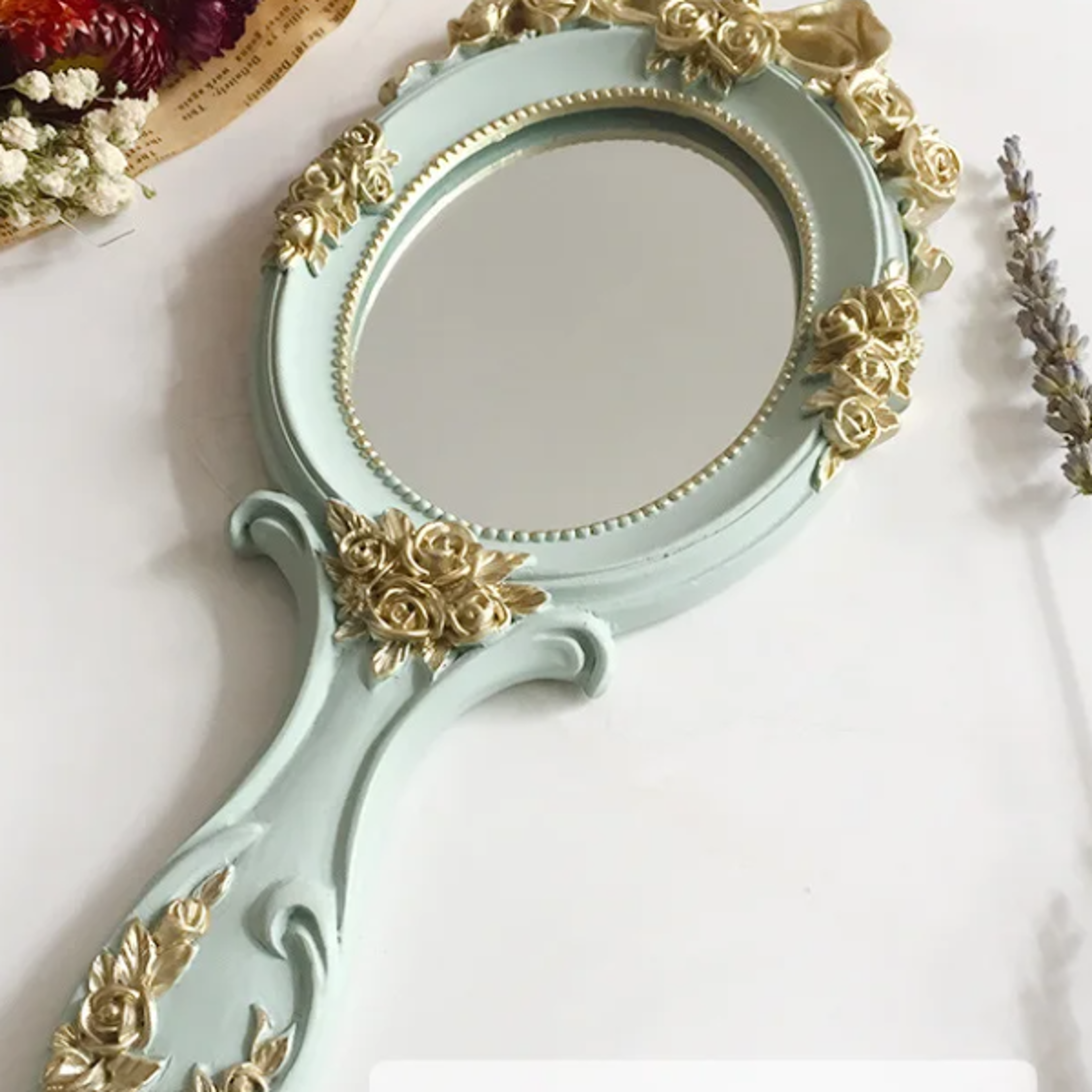 Vintage Handheld Makeup Mirror with Handle Elegant Resin Vanity Mirror for Makeup DressUp  Gifts