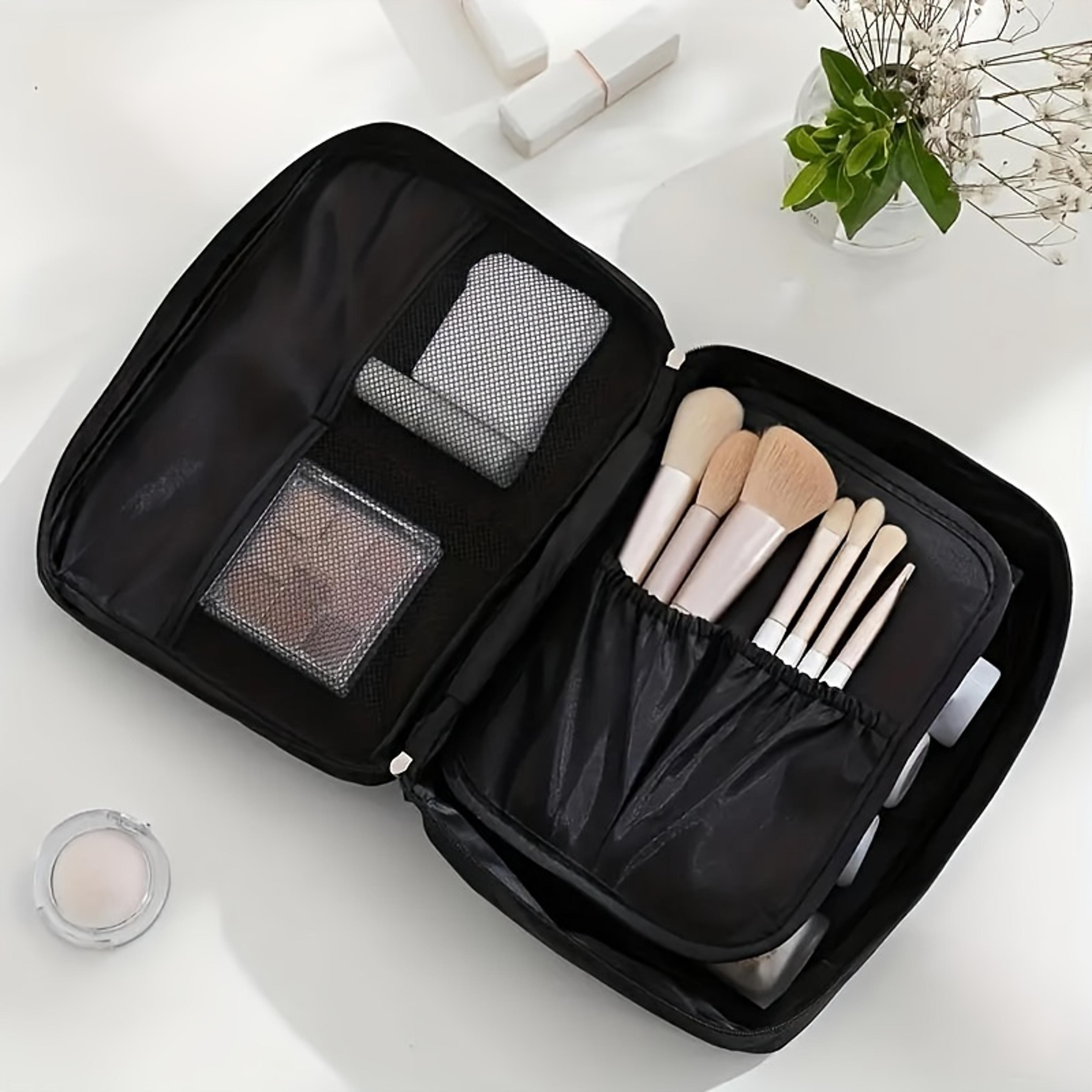Large Capacity Travel Toiletry Bag Portable Makeup Organizer Bag For Luggage And Daily Essentials 2