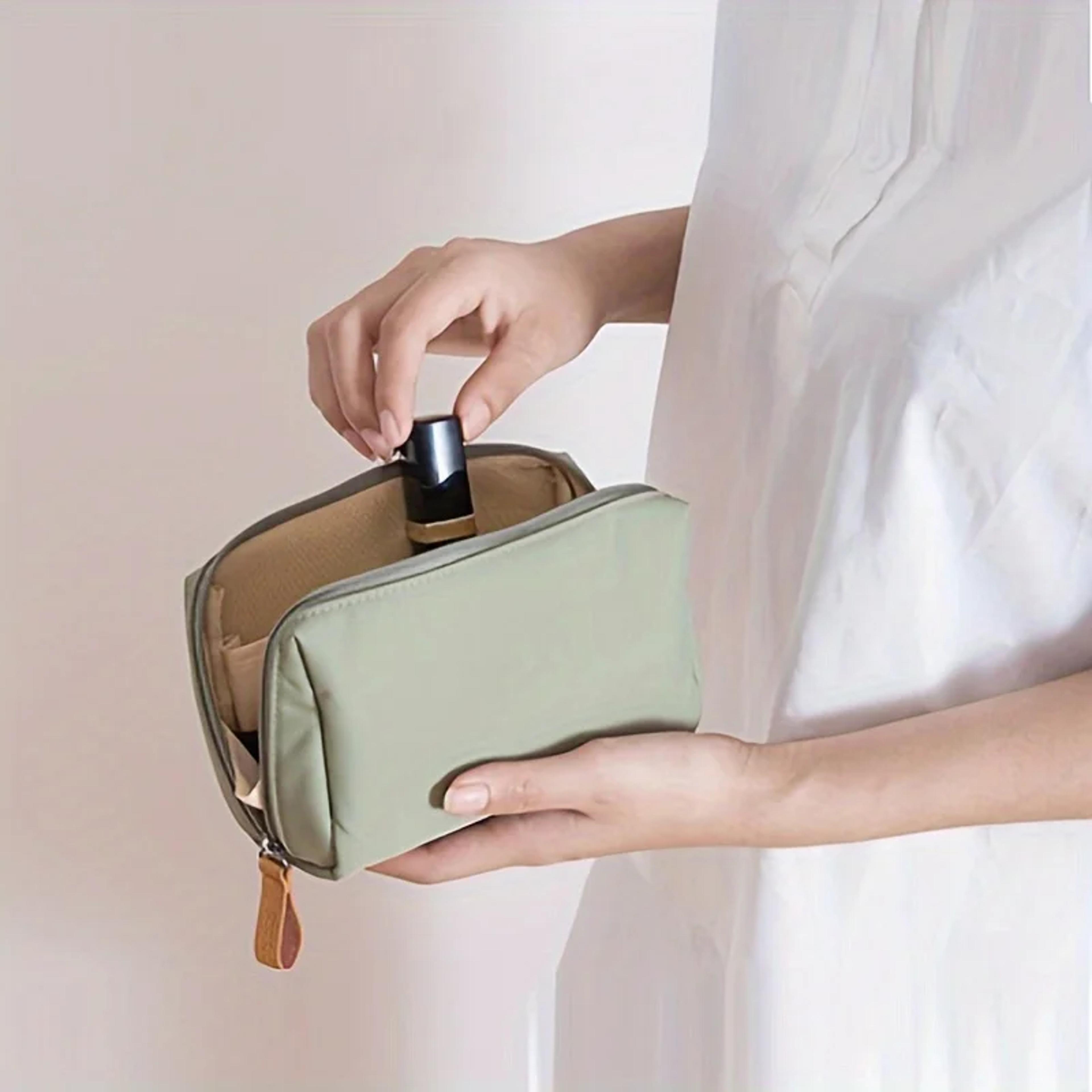 Small Travel Makeup Bag Waterproof Portable Cosmetic Pouch And Toiletry Organizer 2