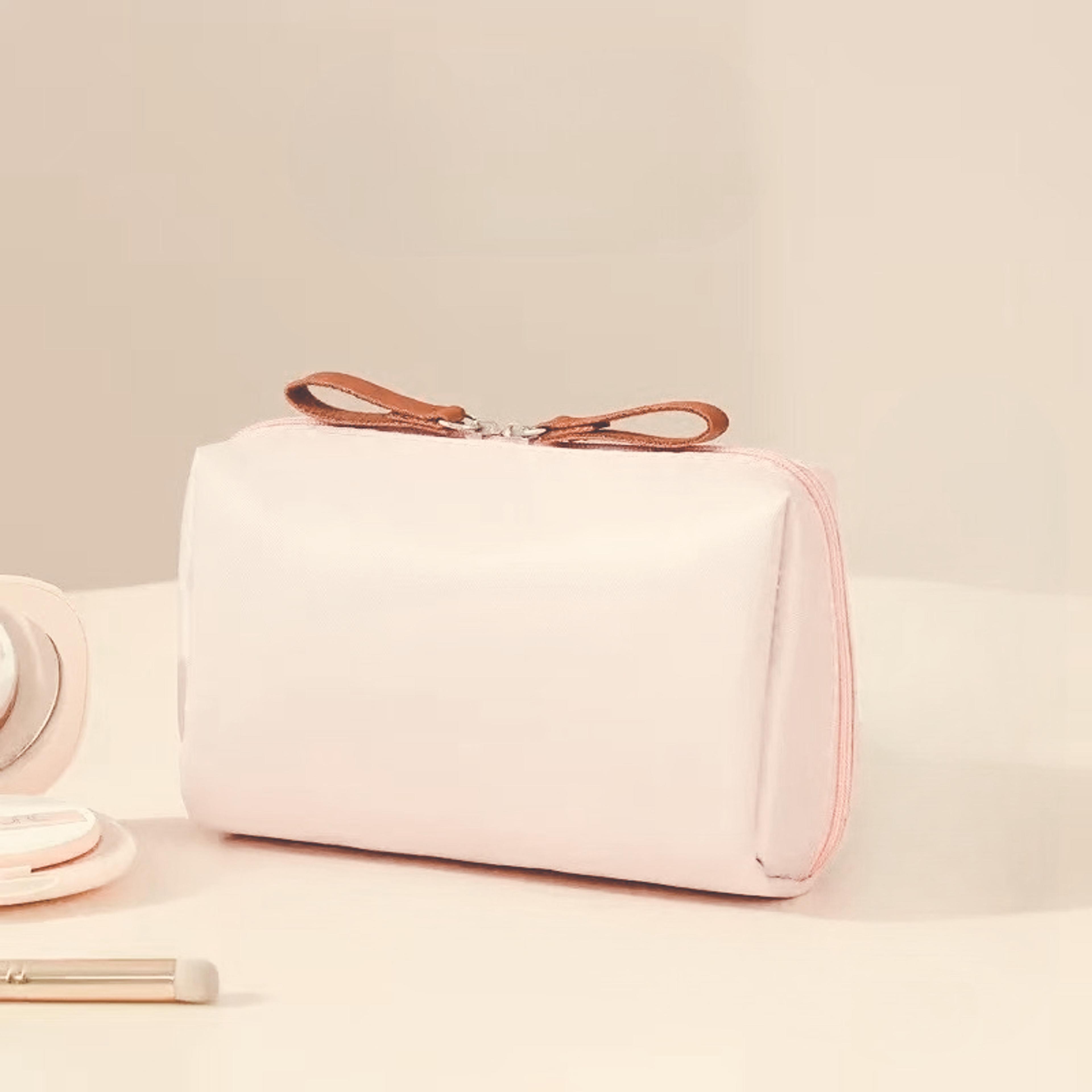 Double Zipper Travel Makeup Bag Large Capacity Cosmetic Organizer With Gold Tone Hardware 6