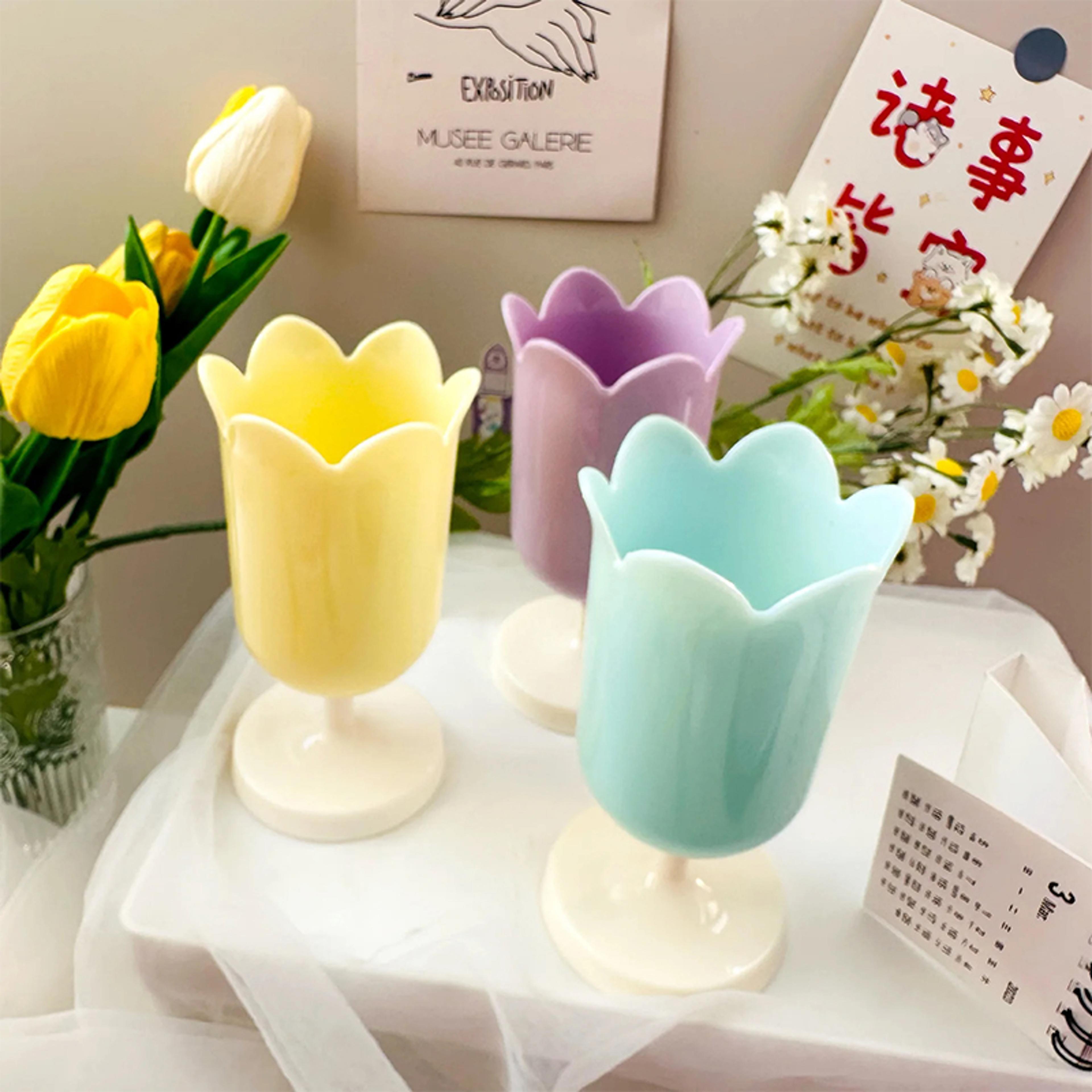 Tulip Makeup Brush Holder Pen Holder And Desktop Storage Organizer 4