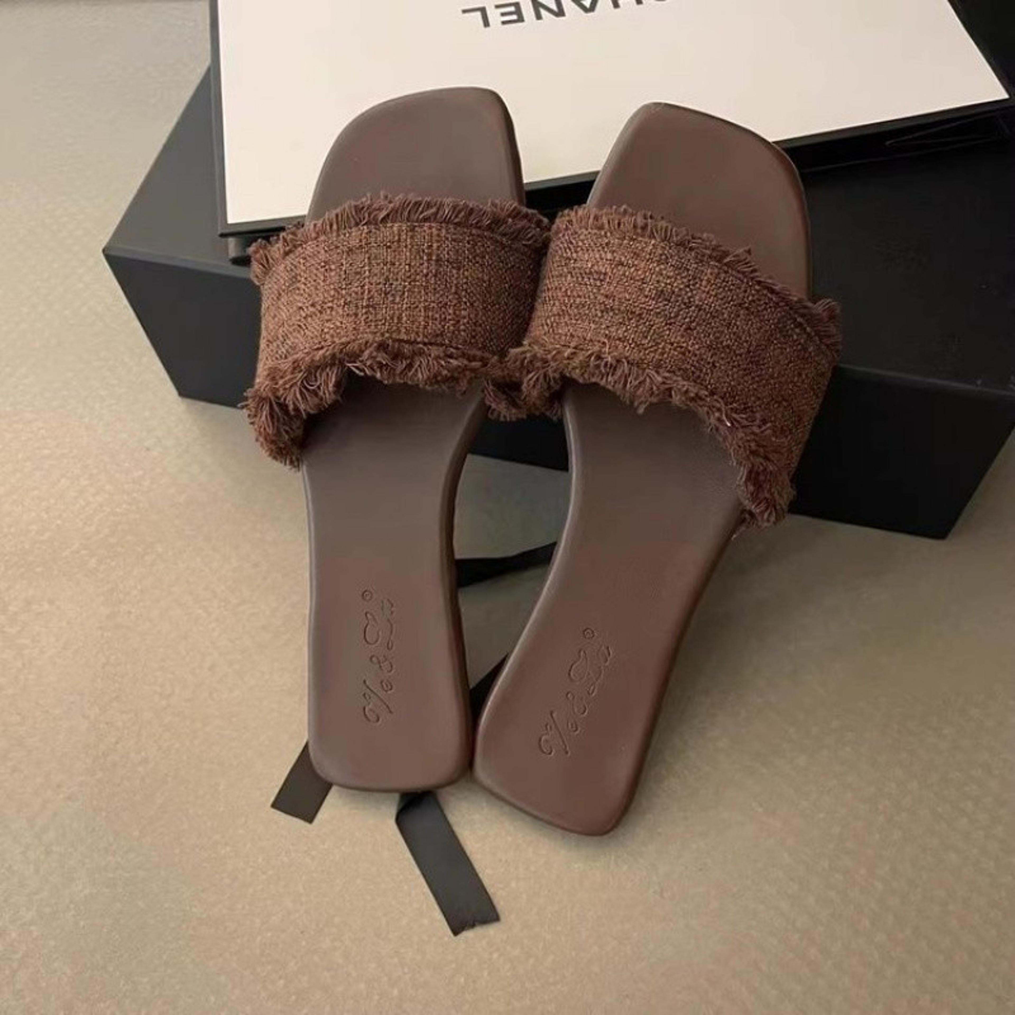 Womens OpenToe Summer Slippers With Low Flat Heel And Rubber Outsole 5