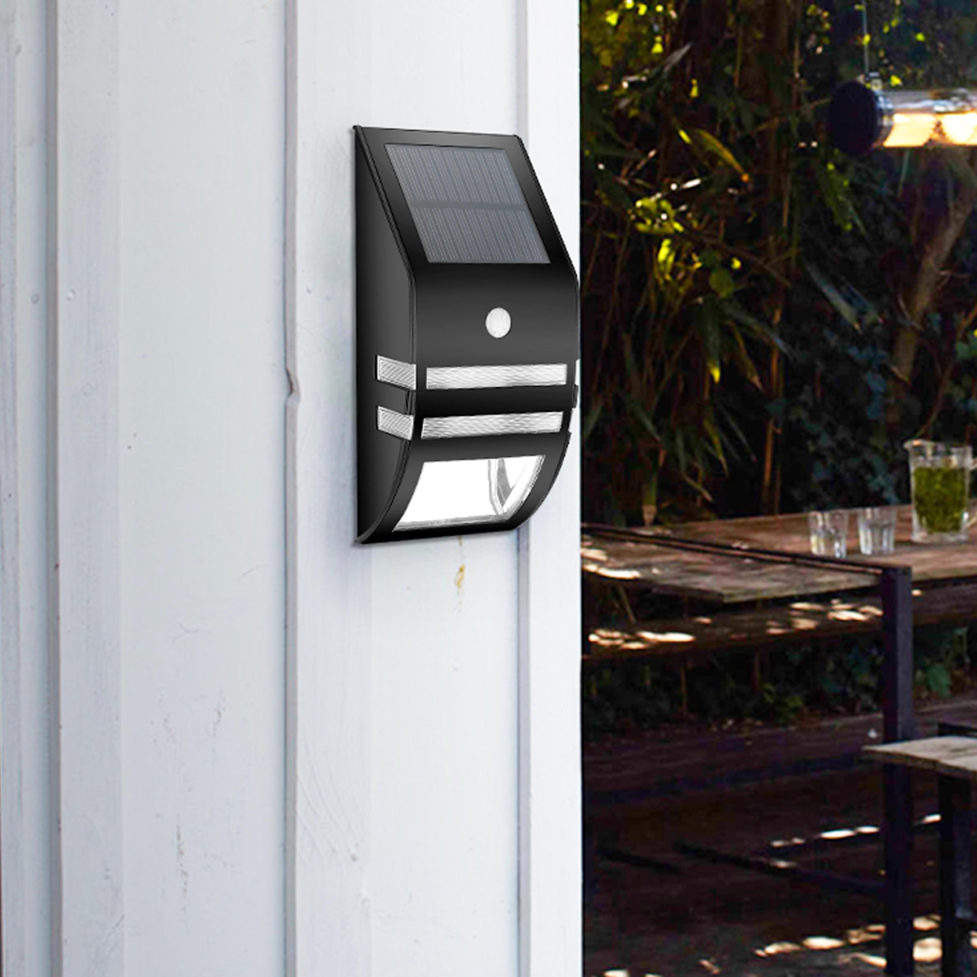Solar Outdoor LED Wall Light With PIR Motion Sensor And IP65 Protection 6