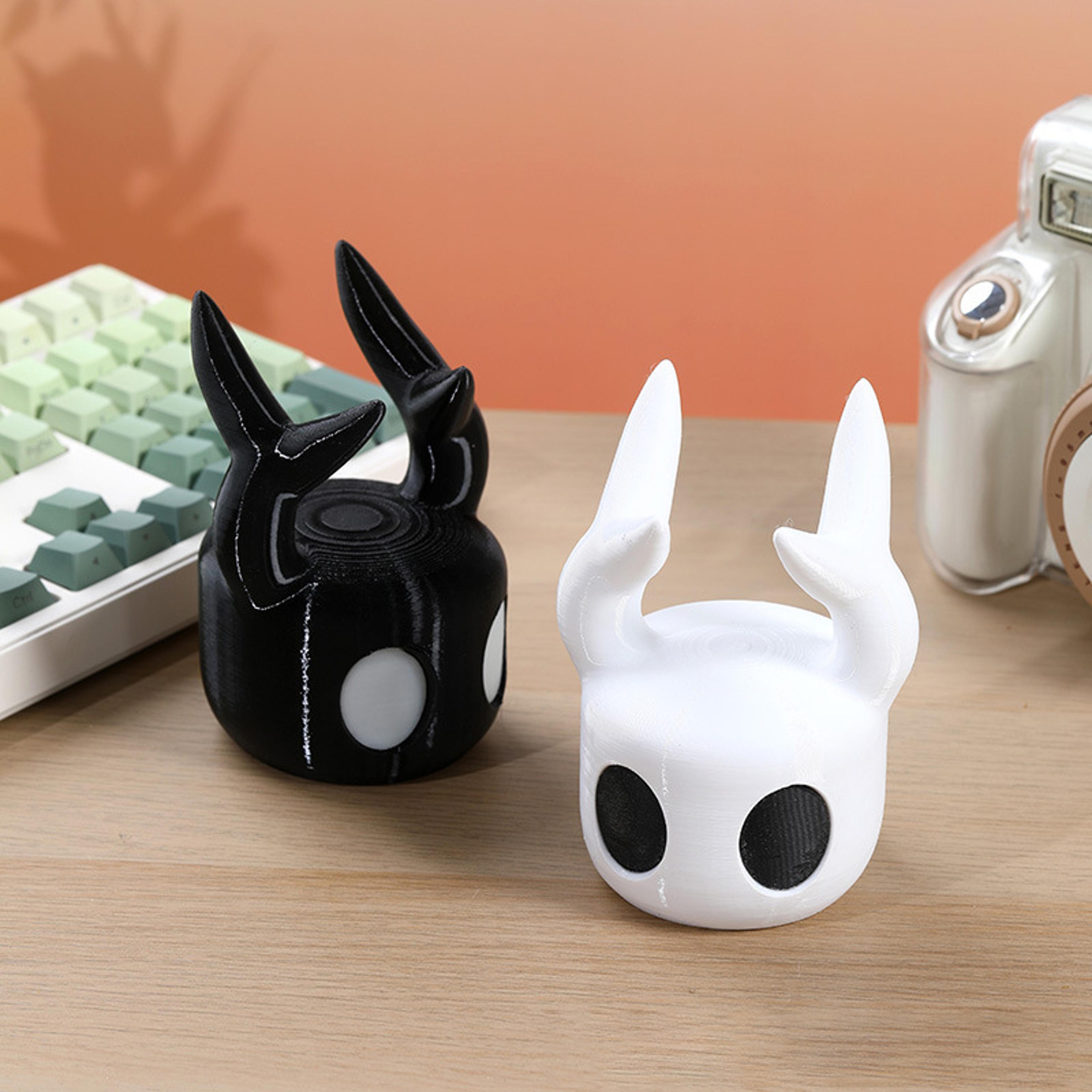 Universal Game Controller Stand Hollow Knight Themed Holder For PS4 PS5 And Switch 5