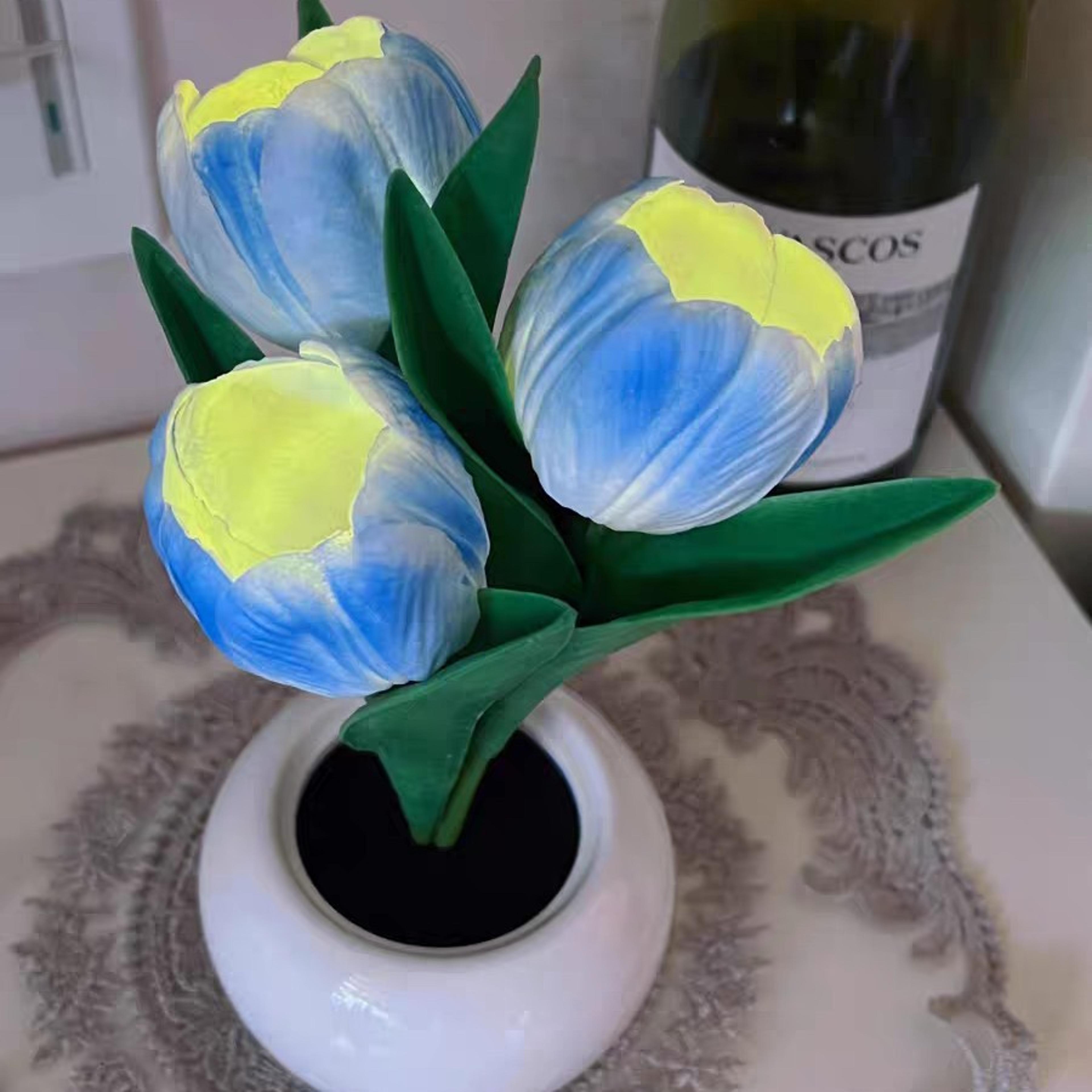 LED Tulip Table Lamp With Warm Light For Romantic Bedroom Decor 7