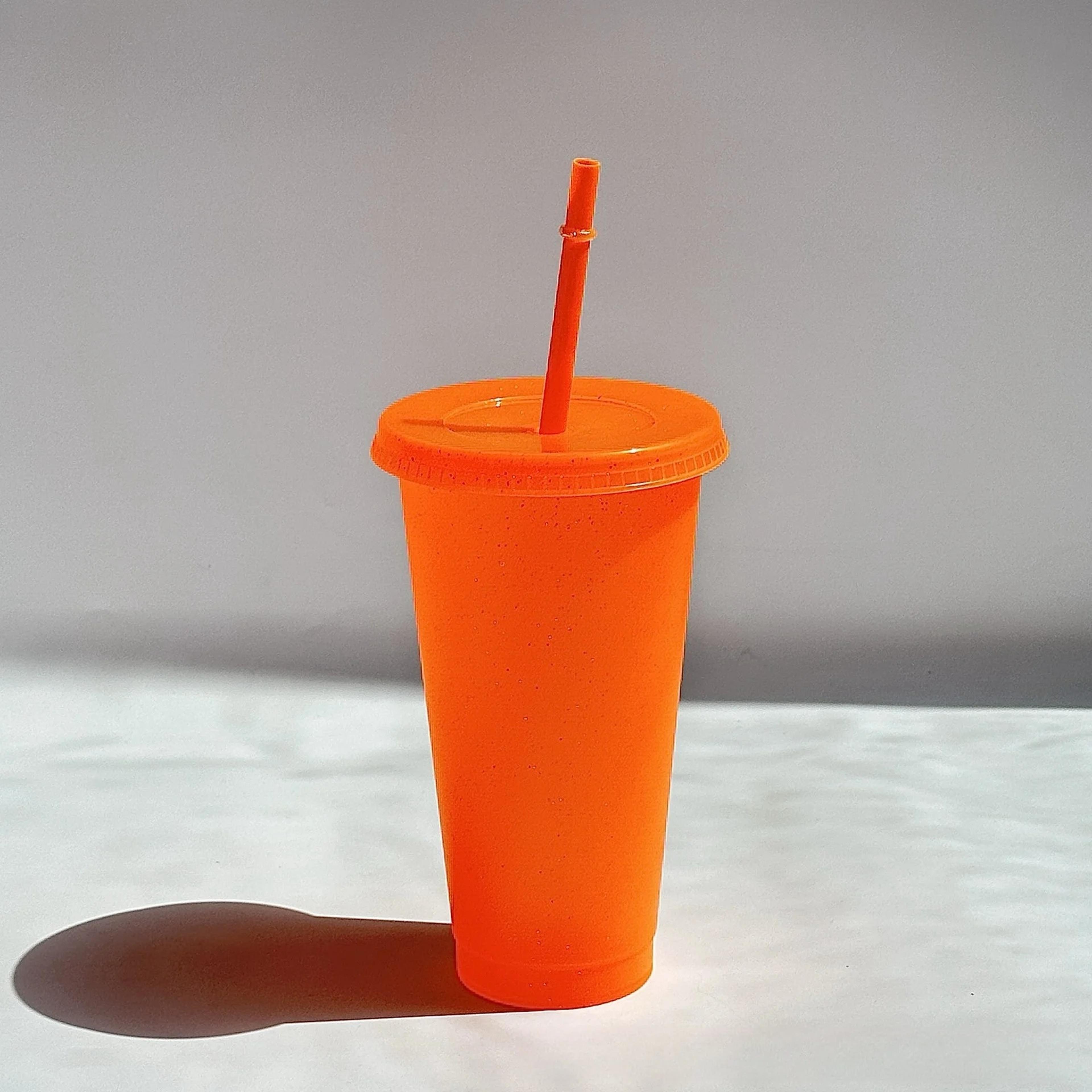Reusable Glitter Party Cups With Lids And Straws For Summer Drinks And Events 4