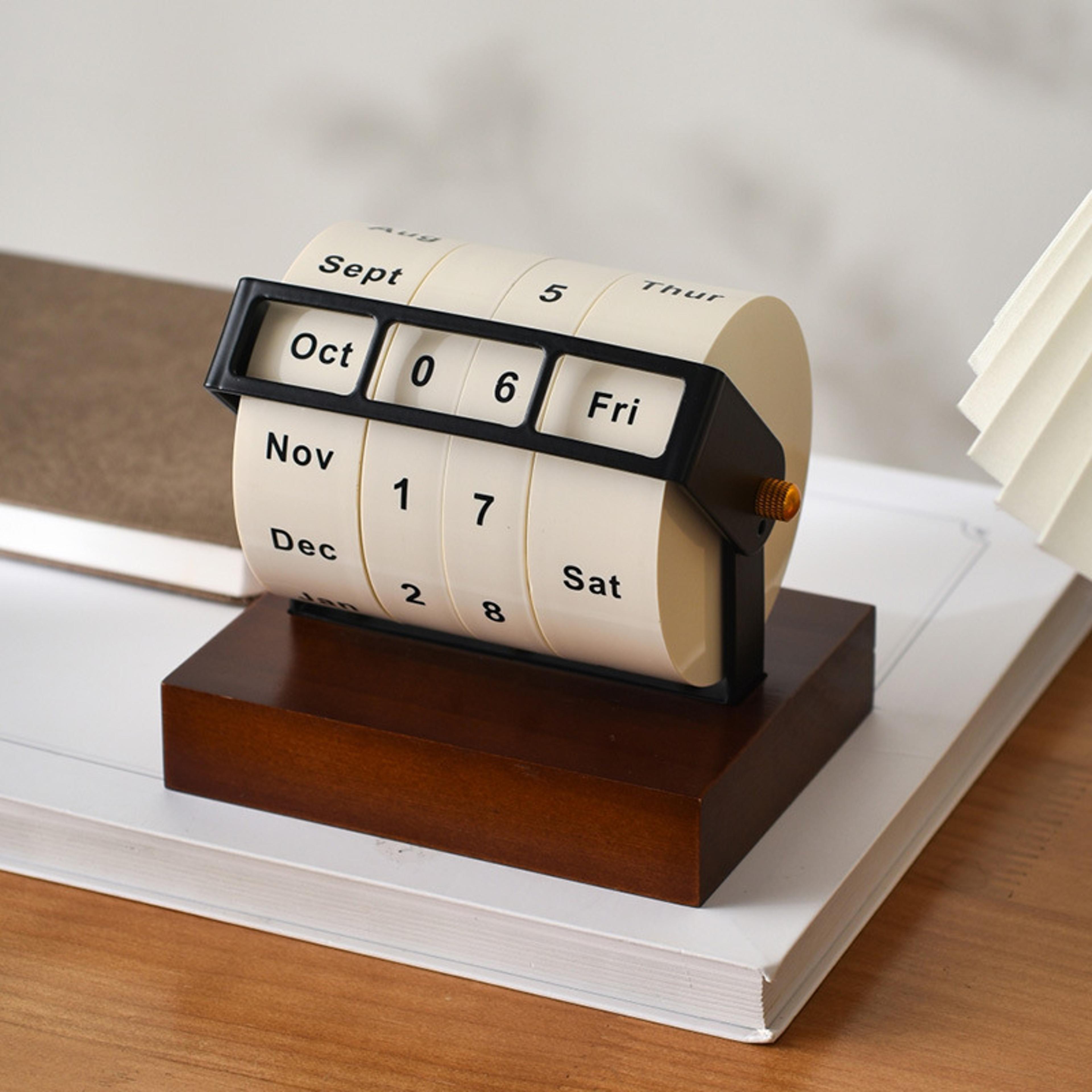 Rotating Perpetual Calendar Desk Wheel Elegant Vintage Desk Calendar Display 1