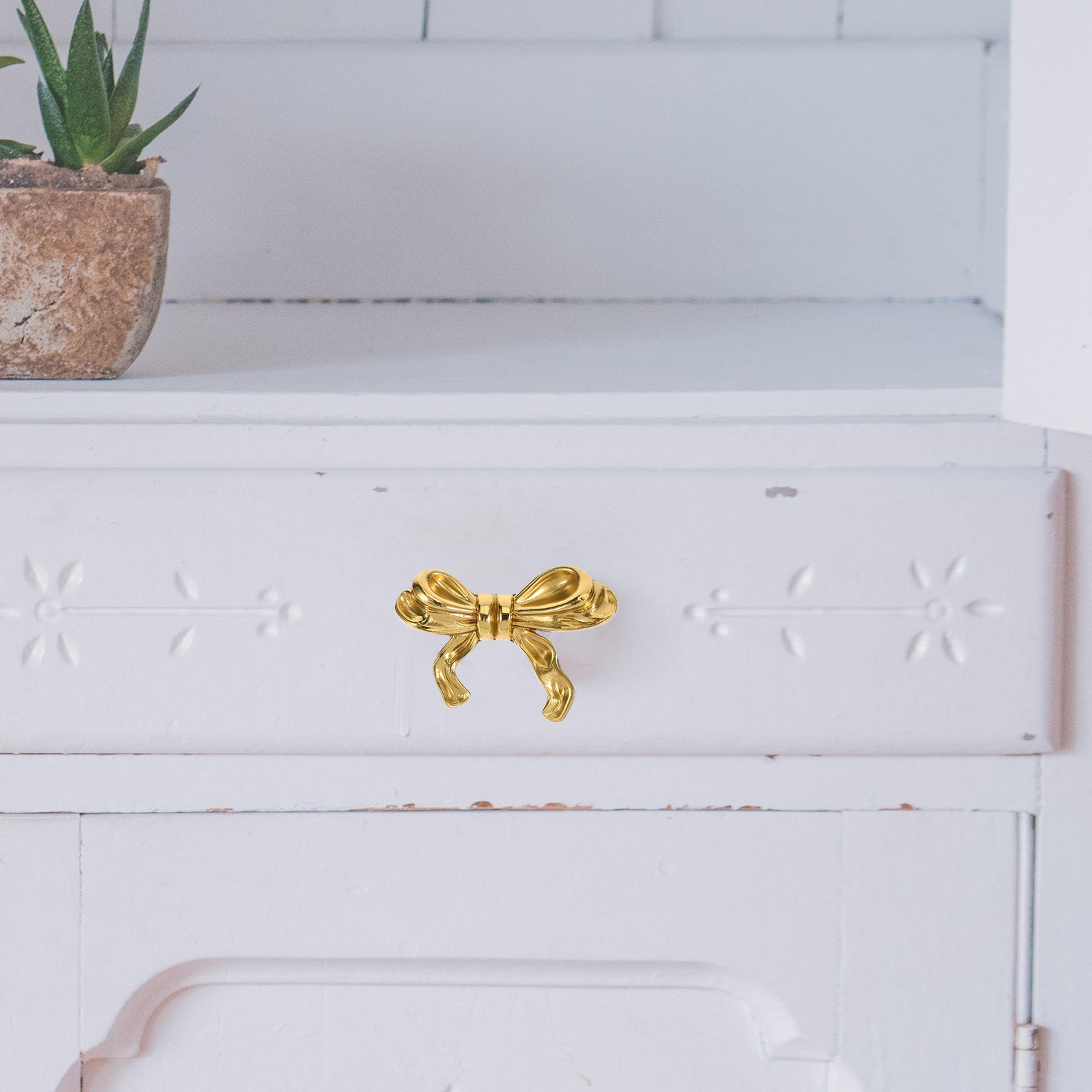Elegant Brass Butterfly Cabinet Knobs Decorative Drawer Pulls For Dresser Wardrobe  Cupboards 2