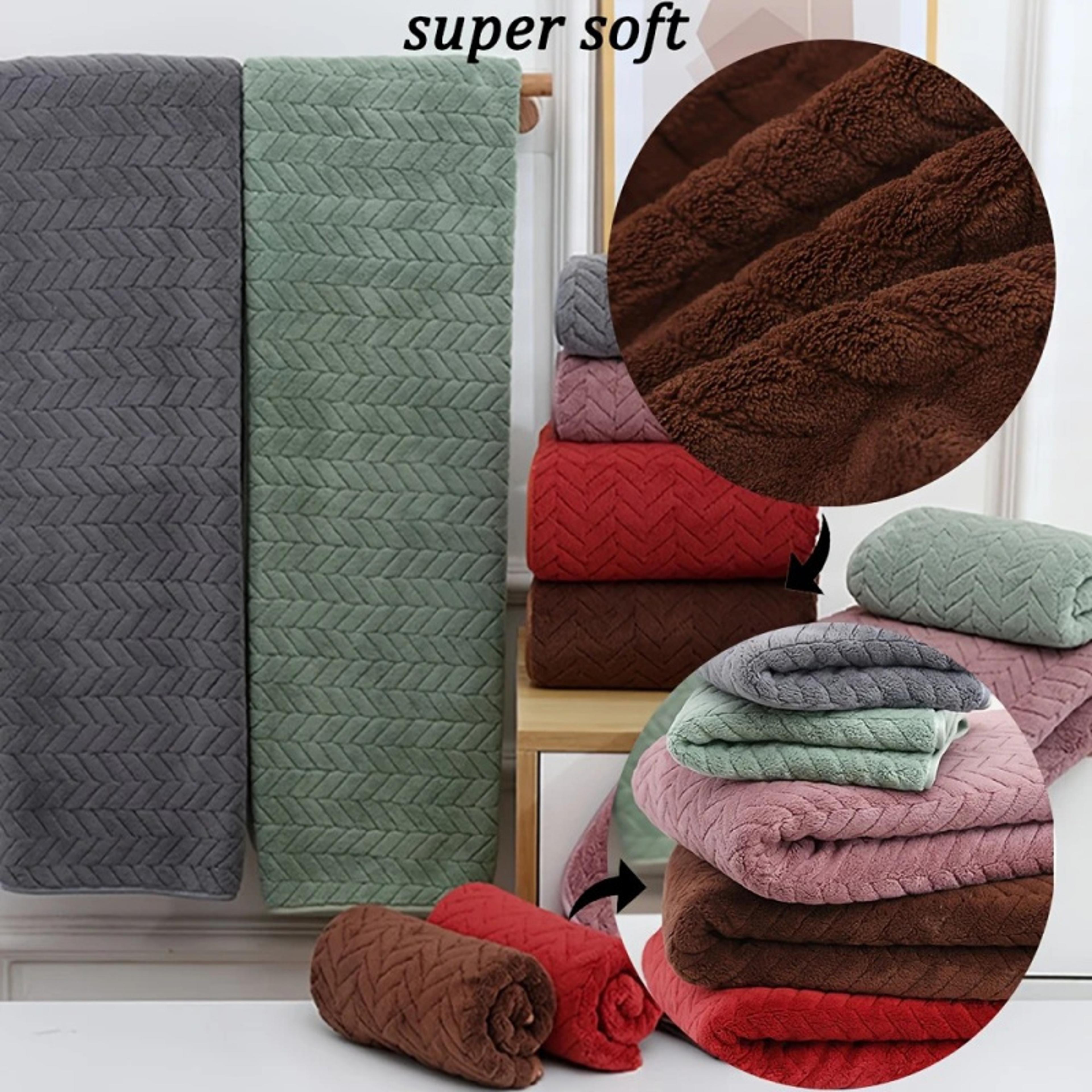 Luxury Coral Velvet Bath Towel Set  Soft Absorbent Bath Towels For Home Gym  Beach 3