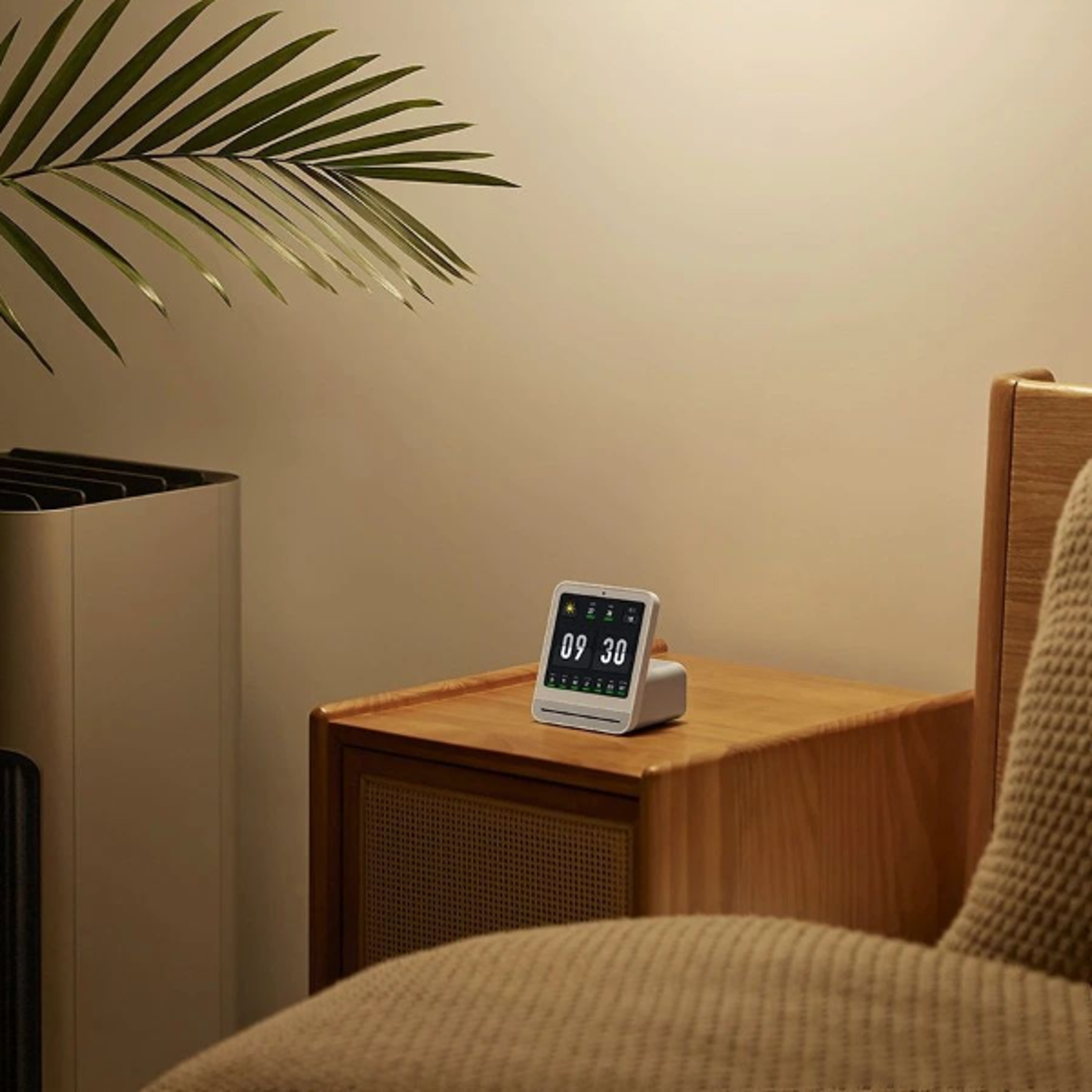 qingping air detector pro, smart home touch screen monitor for co2, pm2.5, temperature & humidity