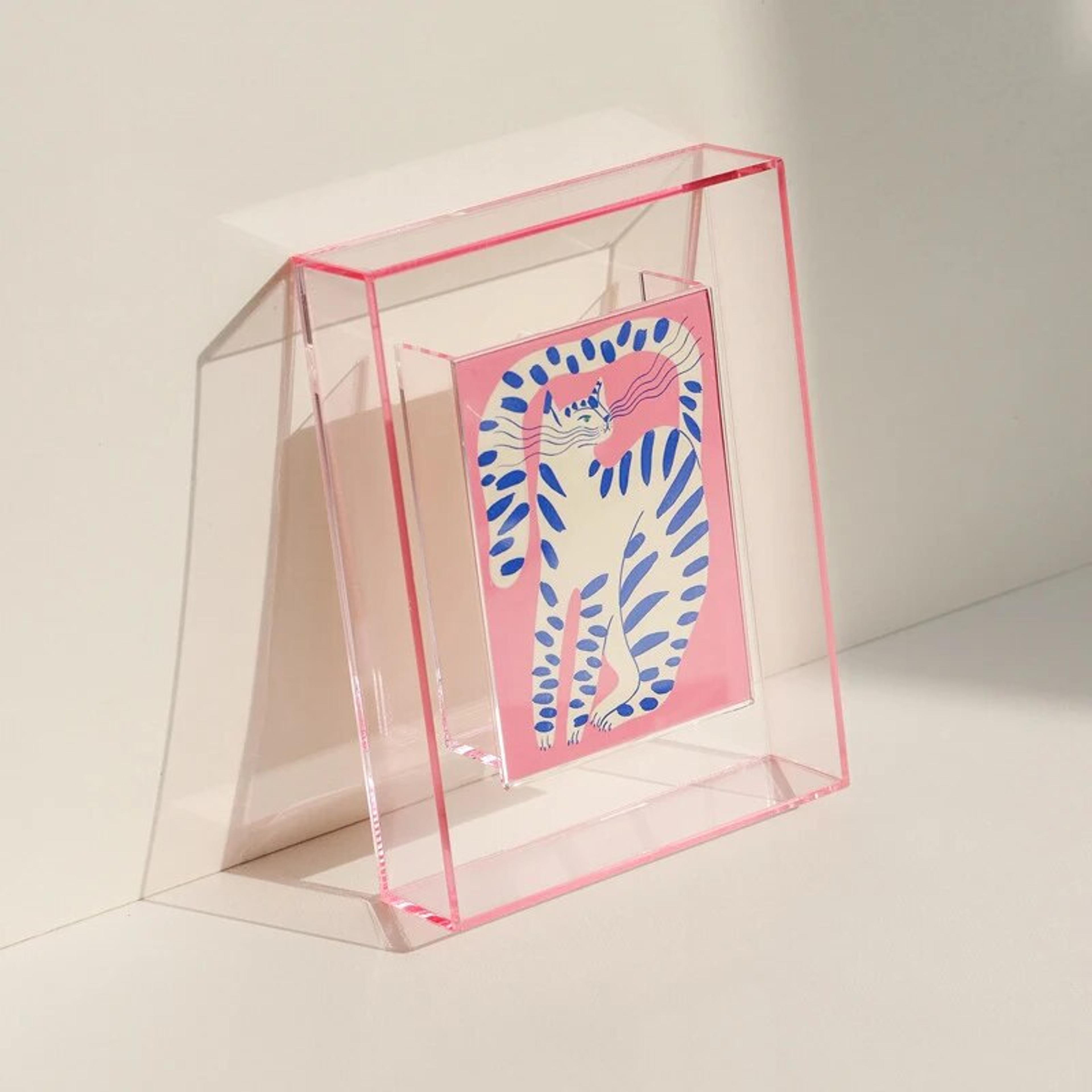 GKy45InchTransparentAcrylicPhotoFrameBoxPhotocardHolderInteriorFramePictureDisplayStand