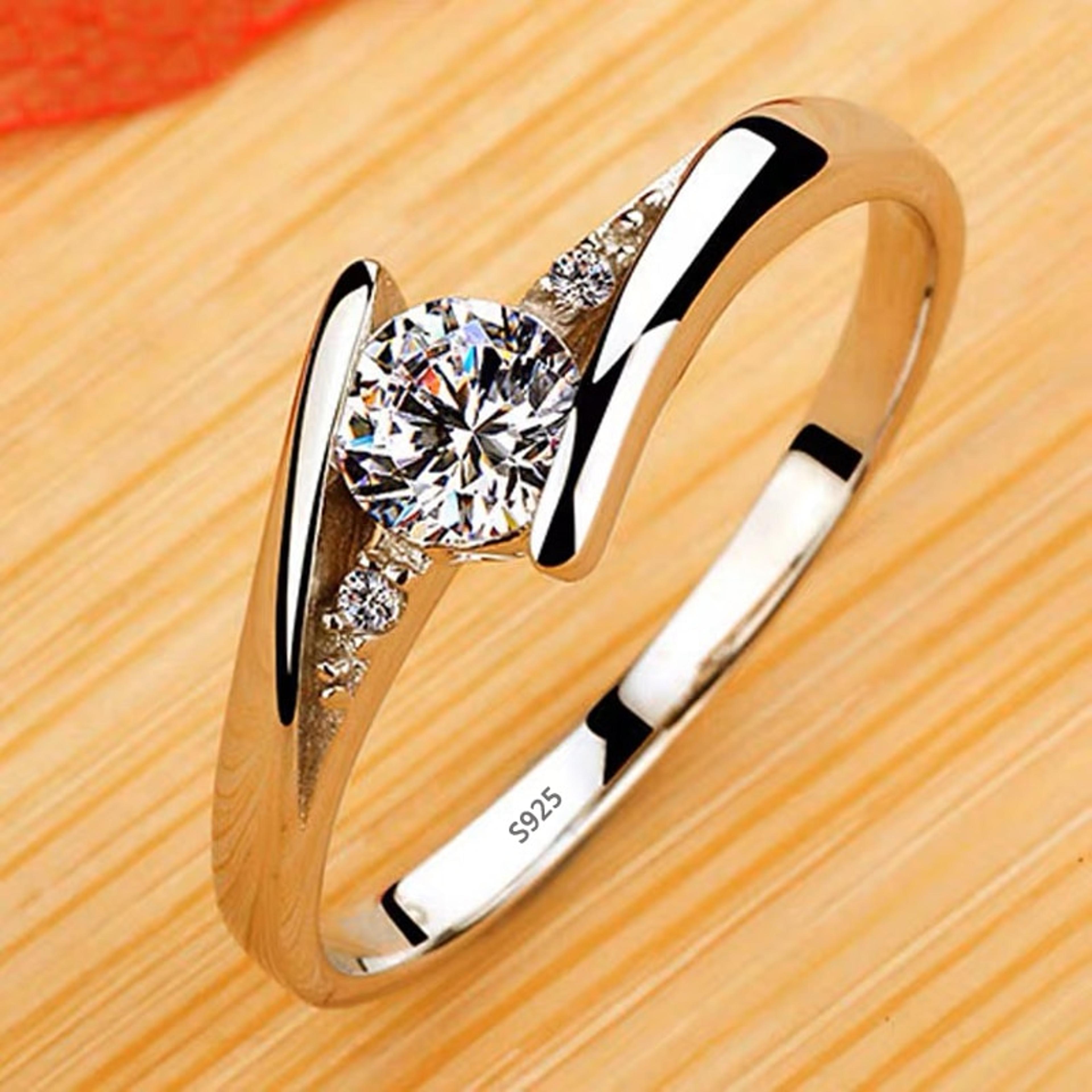 vsIGNever-Fade-Luxury-Classic-18K-White-Gold-Color-Ring-Solitaire-2-Carat-Zirconia-Diamant-Wedding-Band.jpg