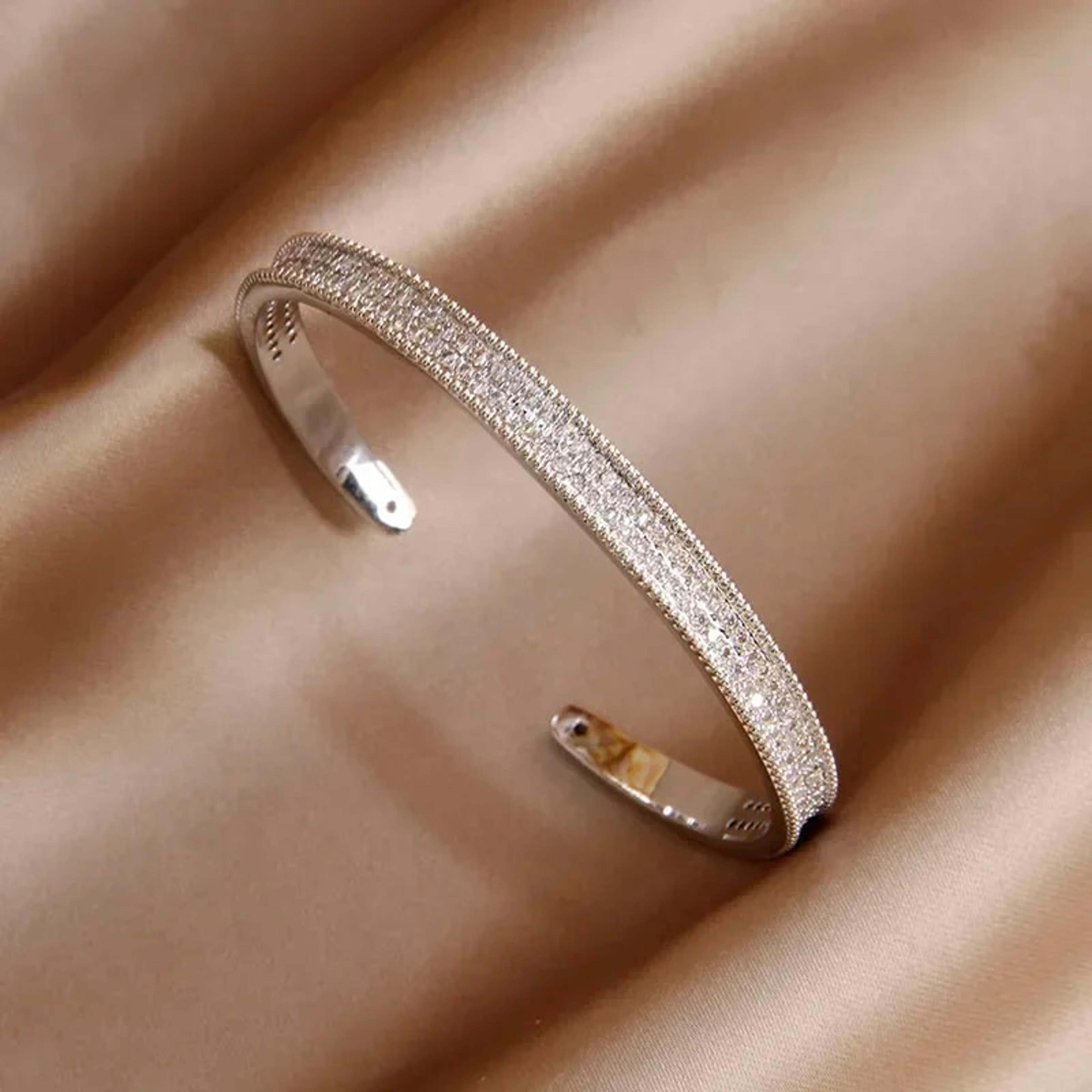 mLaWClassicLuxuryShinyZirconLetterCharmBraceletforWomenFashionBrandJewelryWeddingParty