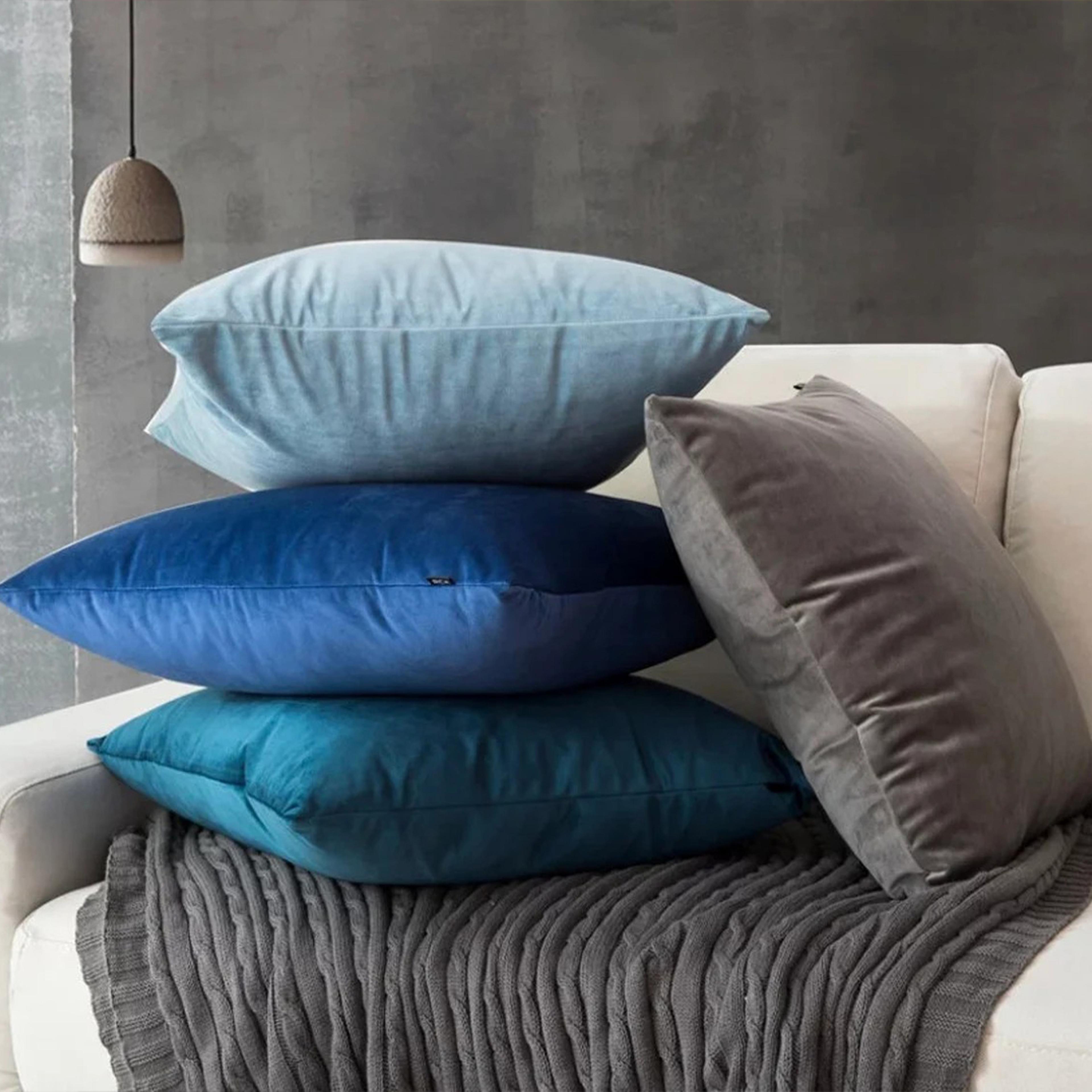 Solid Color Velvet Cushion Cover Decorative Throw Pillow Covers For Sofa Couch  Living Room Home De 2