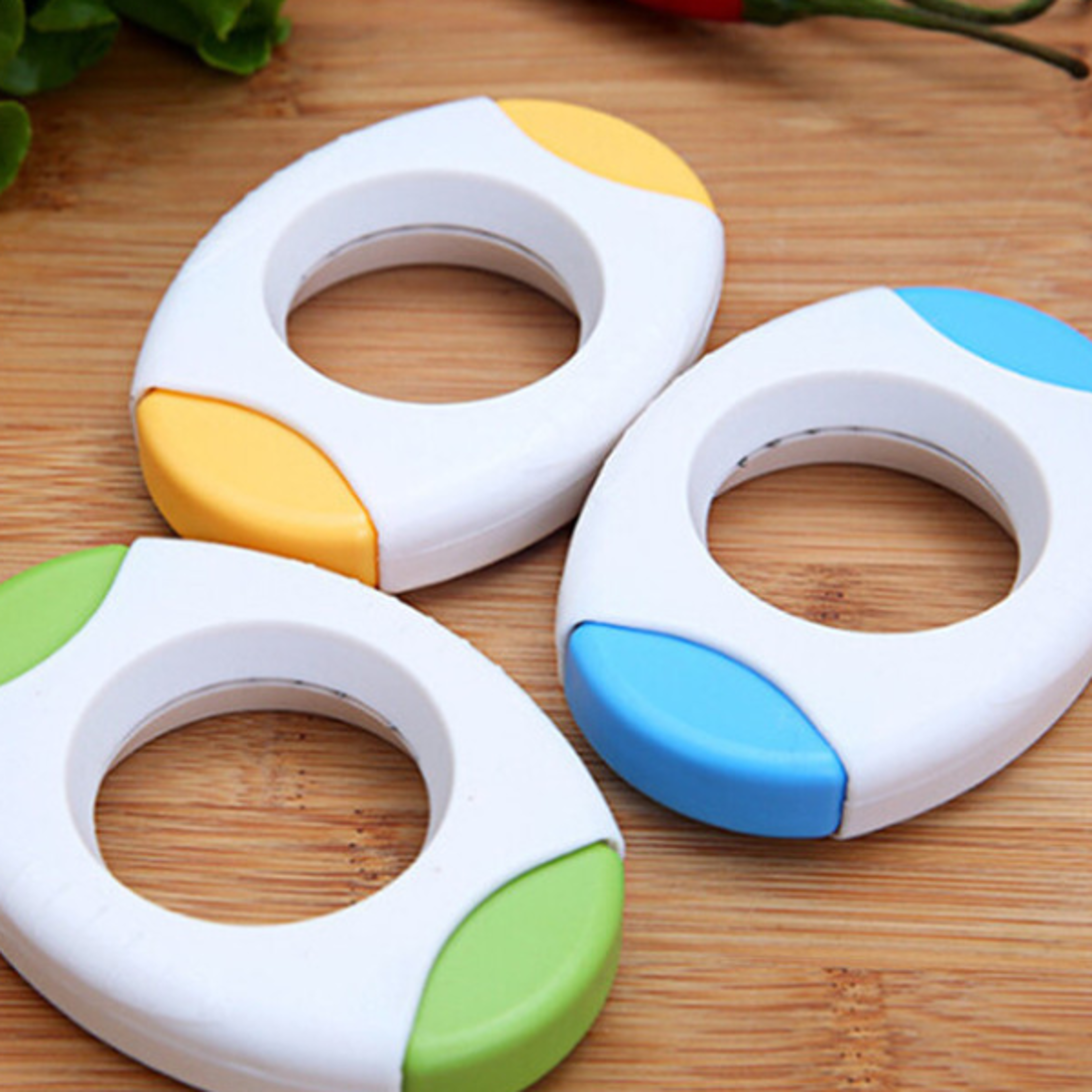 Creative Boiled Egg Shell Topper Cutter Tool Kitchen Egg Scissors  Opener