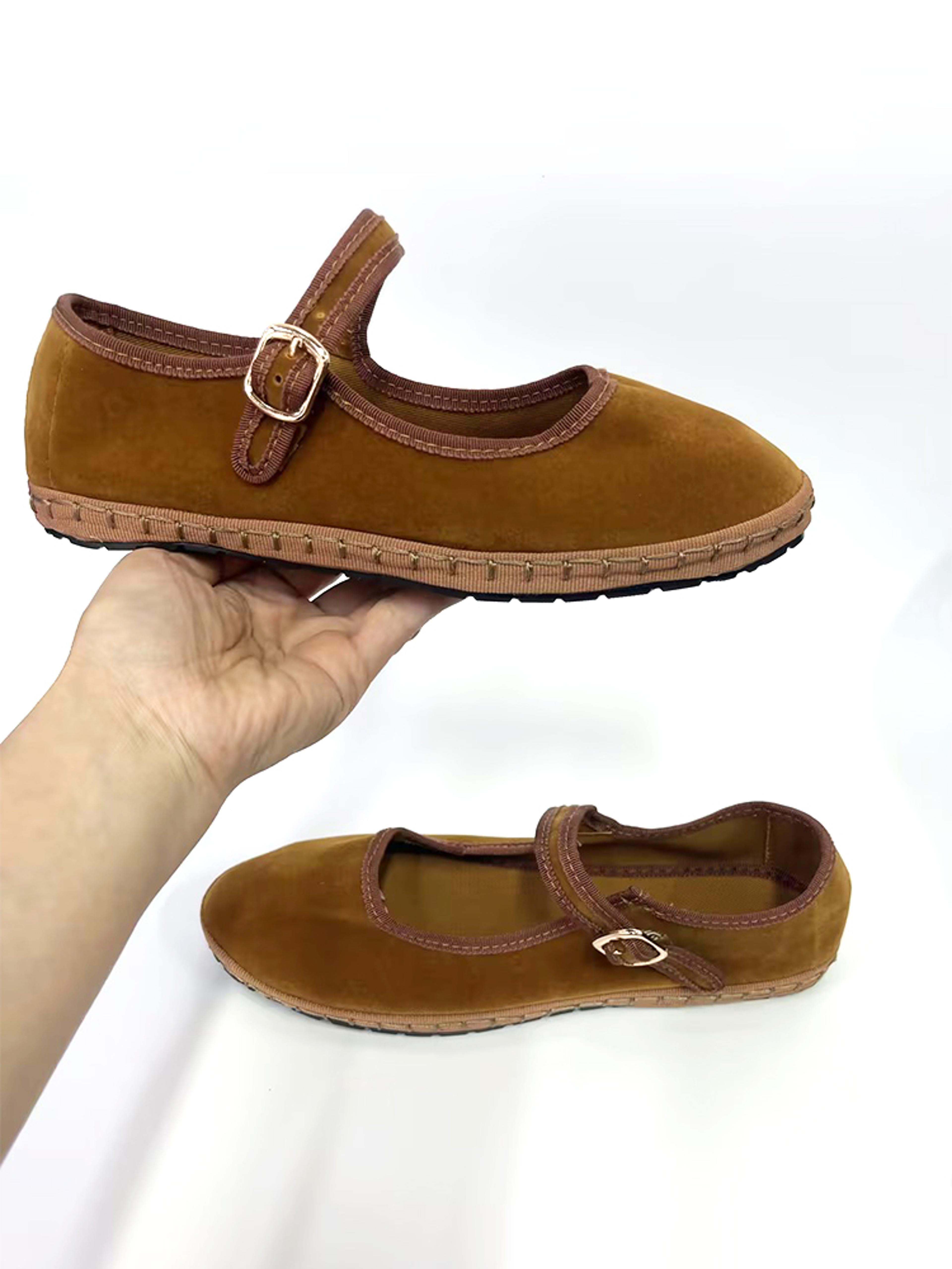 Velvet Ballet Flats For Women Comfortable HandStitched Casual Streetwear Loafers In Solid Red 2
