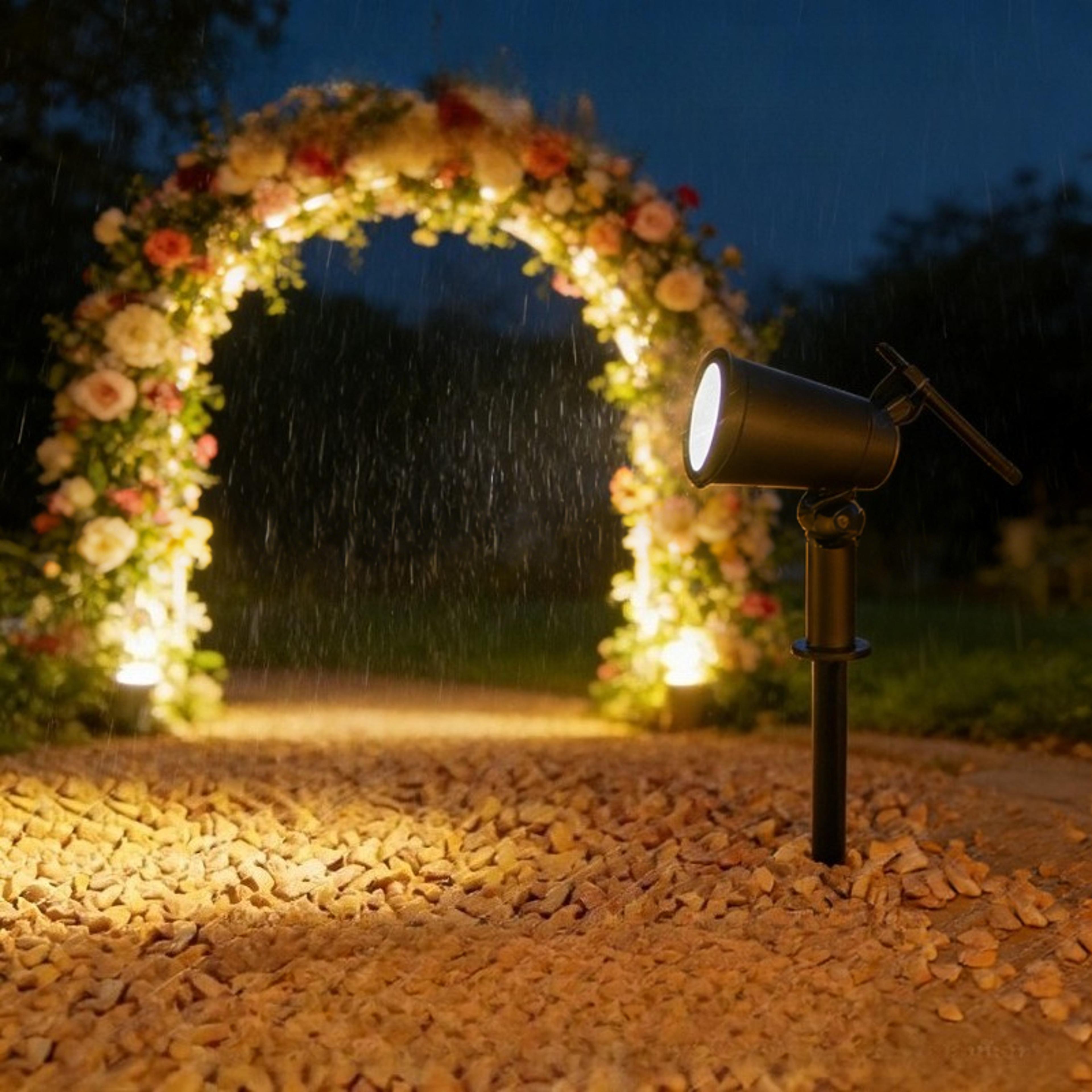 Solar LED Landscape Spotlight Waterproof  Adjustable Brightness Outdoor Garden Lights 4
