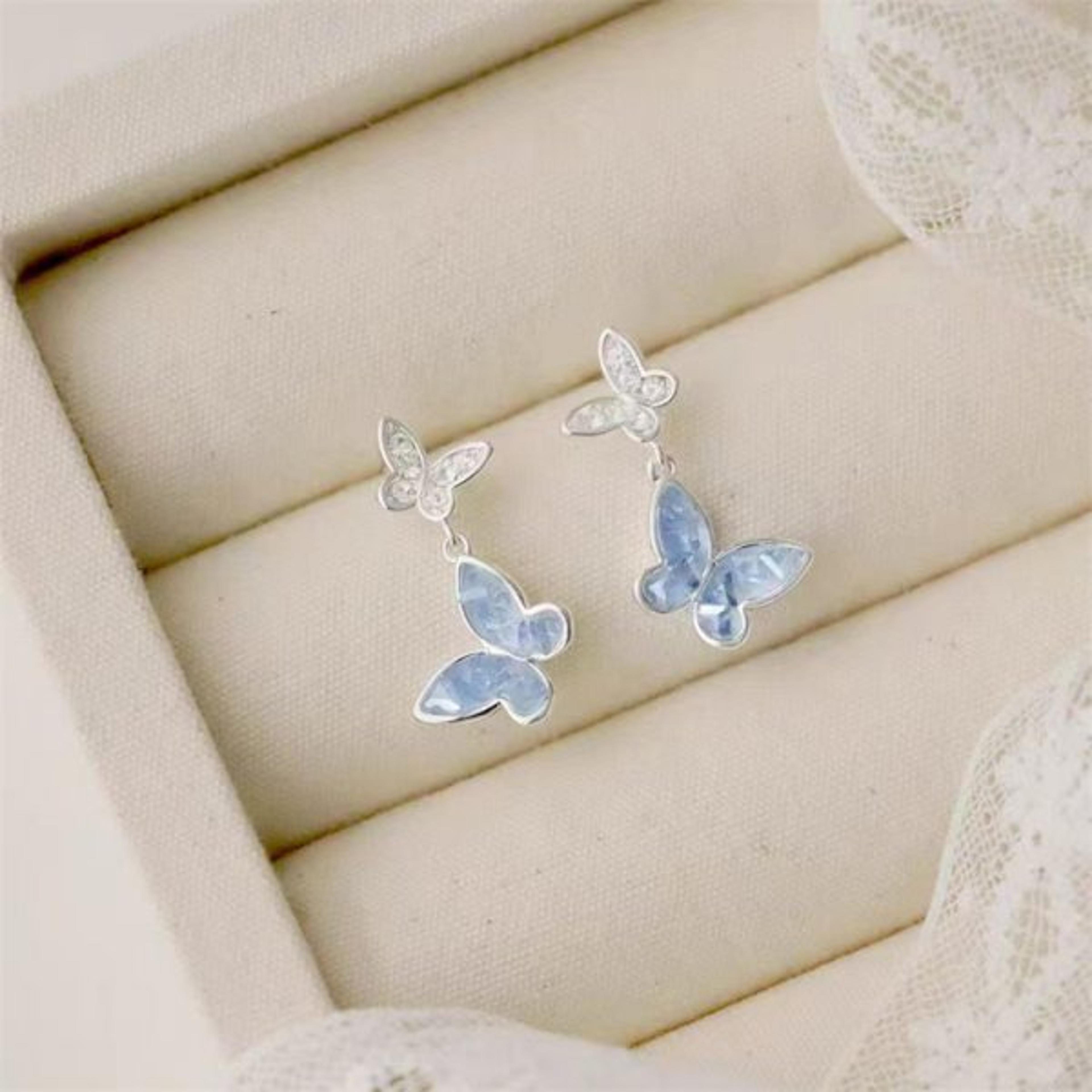 Blue Luminous Butterfly Necklace Bracelet Set For Women Glow In The Dark Jewelry Gift 6