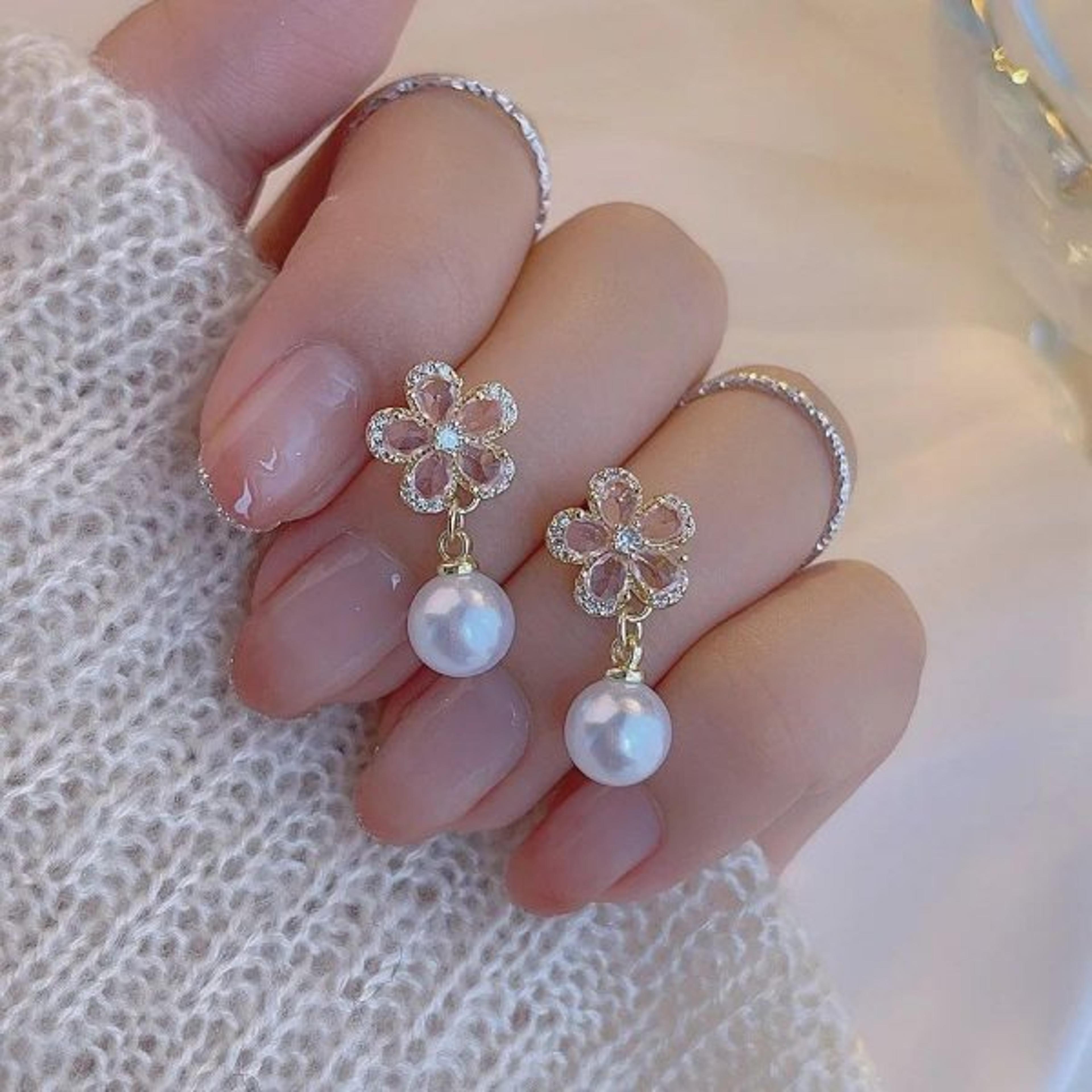 Elegant Pearl Drop Earrings Flower Earrings For Women With Baroque Dangle Design 6
