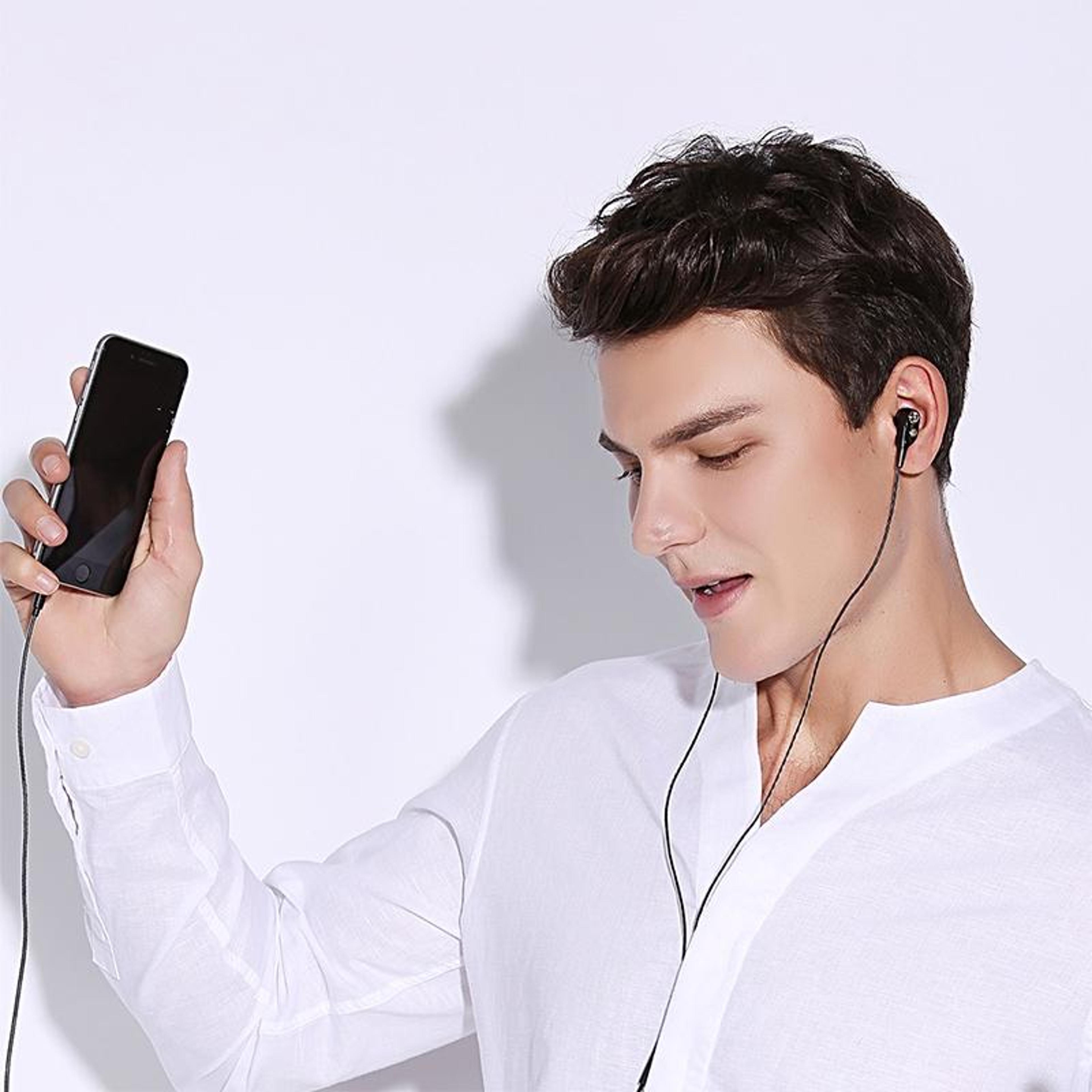 QKZ CK8 HiFi Earbuds With Quad Drivers  HD Mic For Sports And Everyday Music 3