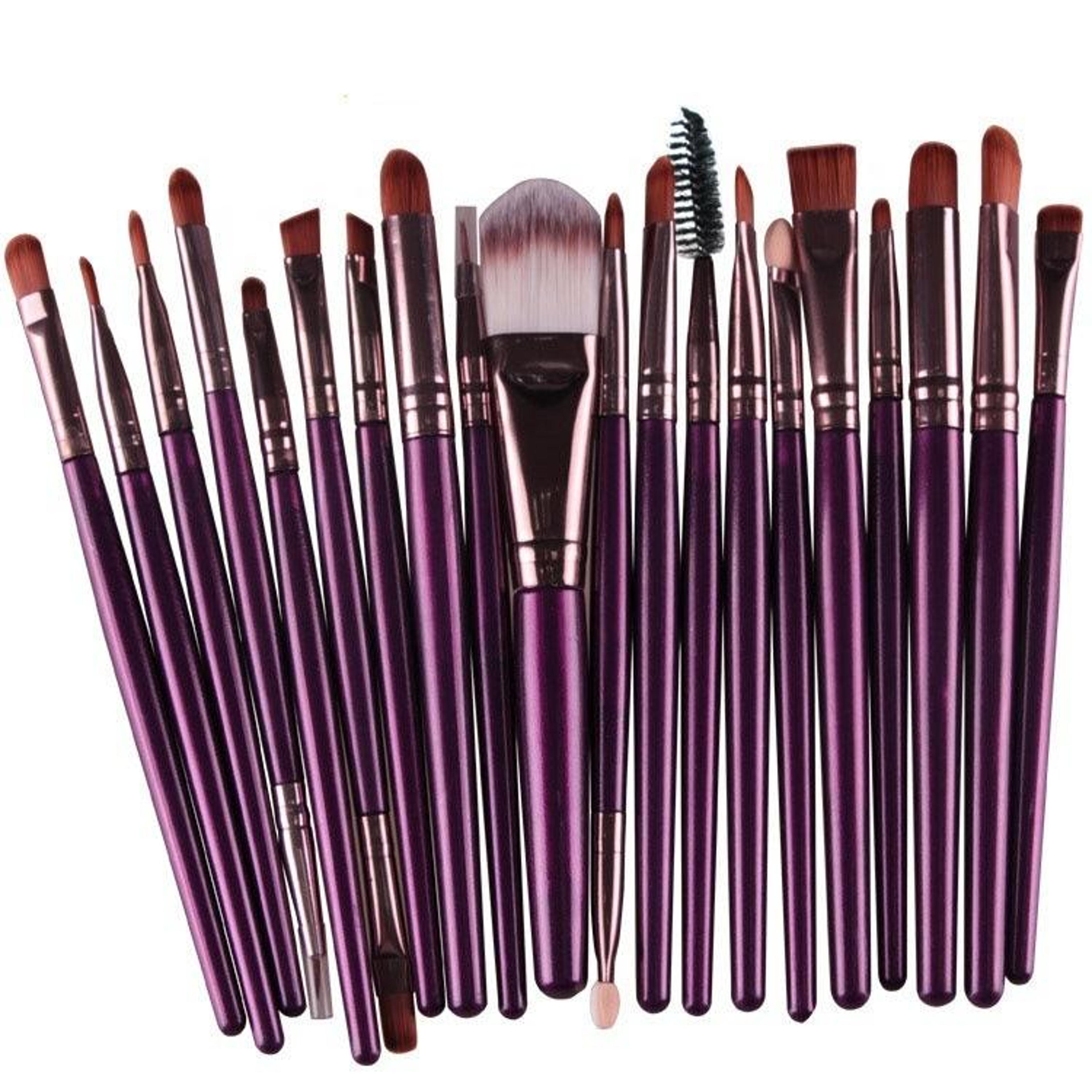 Makeup Brush Set With Wooden Handles  Soft Nylon Bristles For Flawless Beauty Application 22