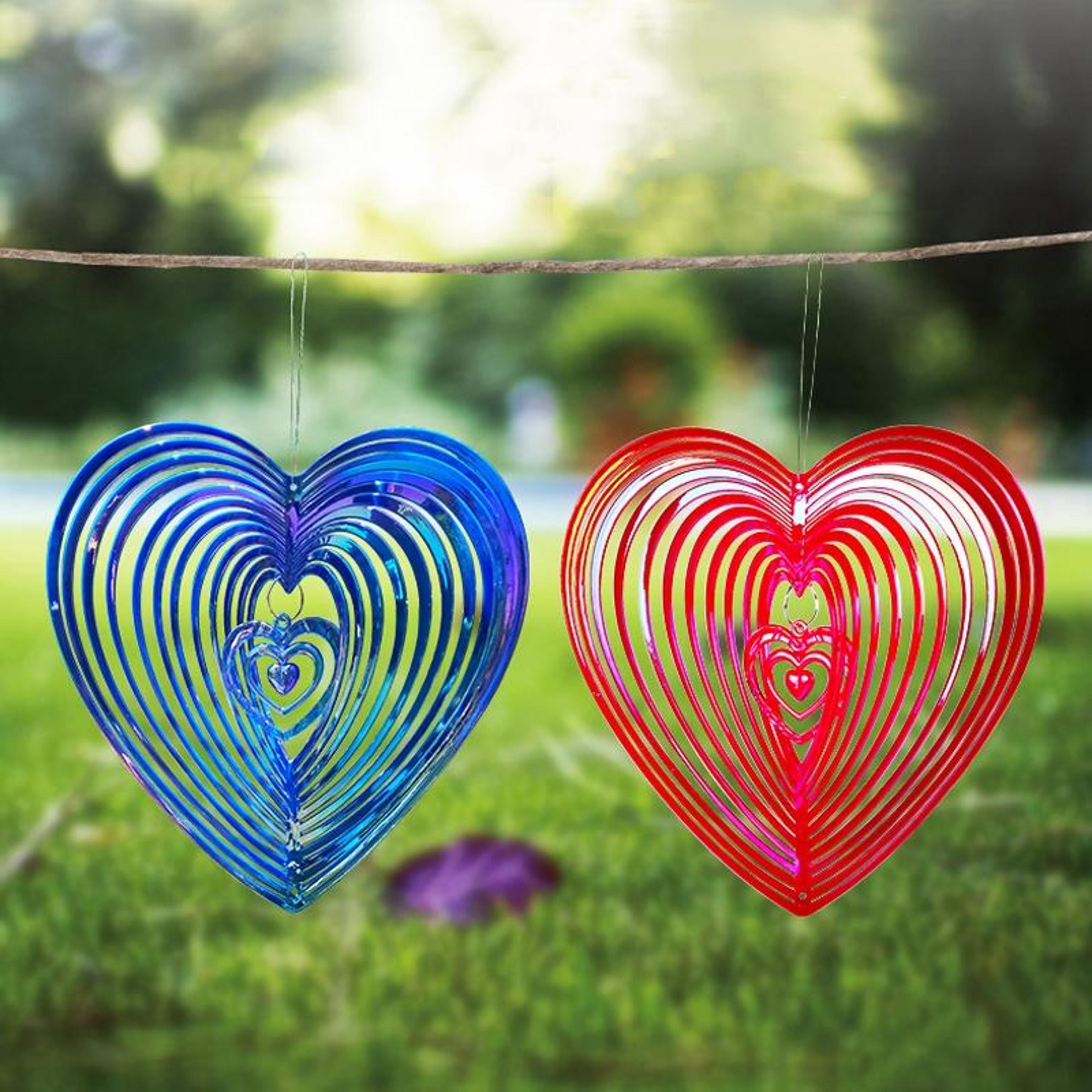 Heart Shaped Reflective Bird Repeller Wind Spinner For Gardens  Balconies 0