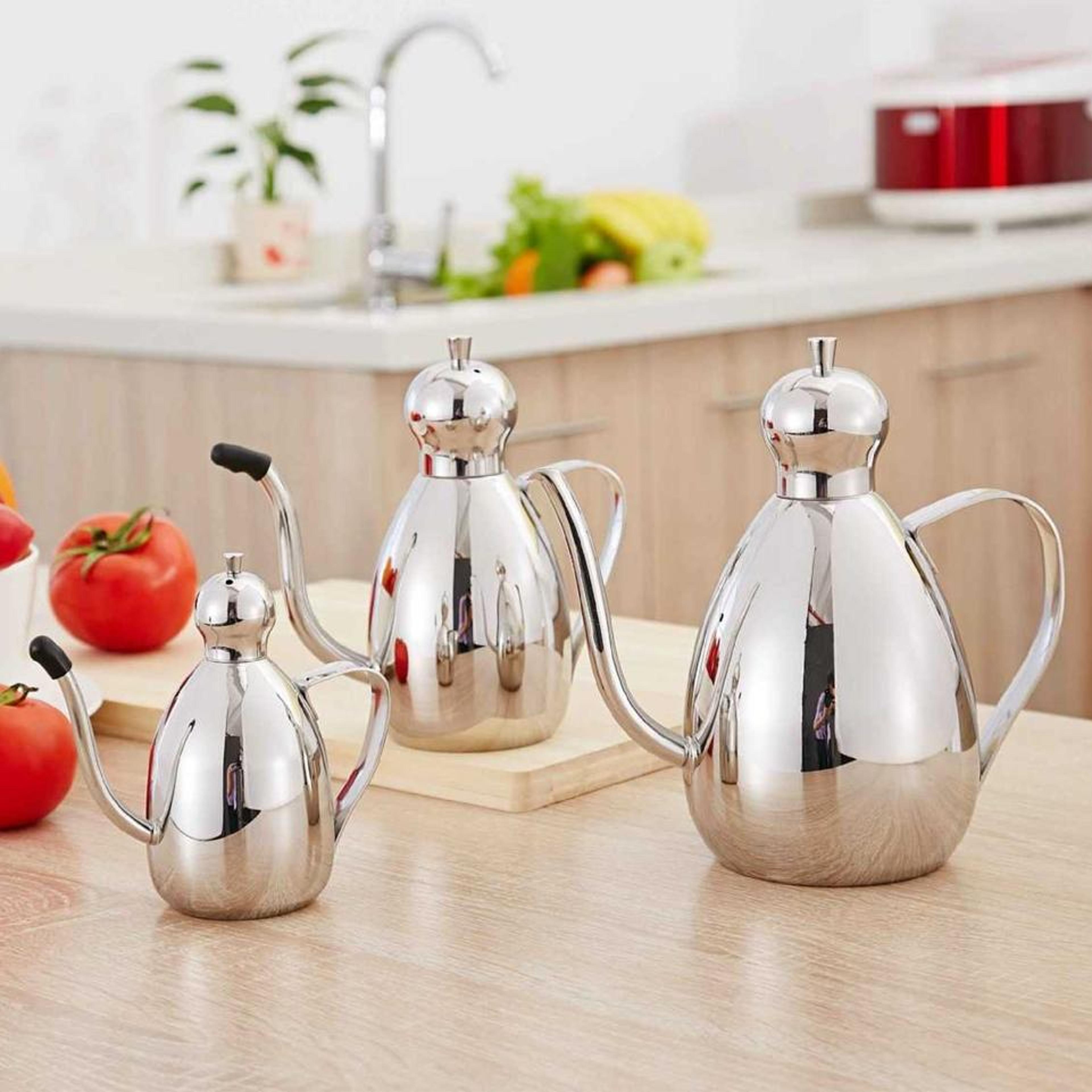 Premium 304 Stainless Steel Oil Pot  Leak Proof Seasoning Container Kitchen Oil Dispenser 3