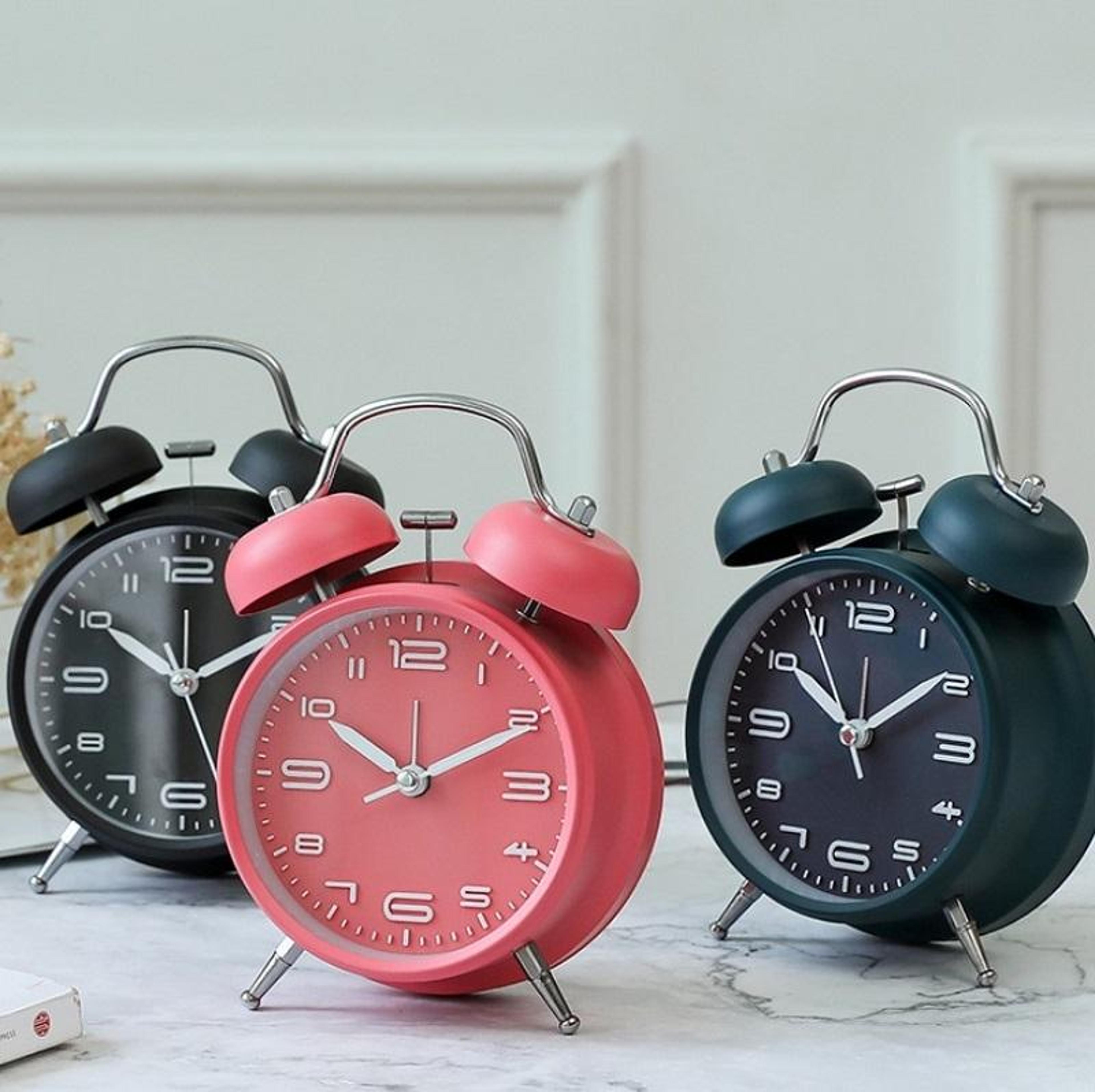 silent night light metal alarm clock for bedroom bedside table