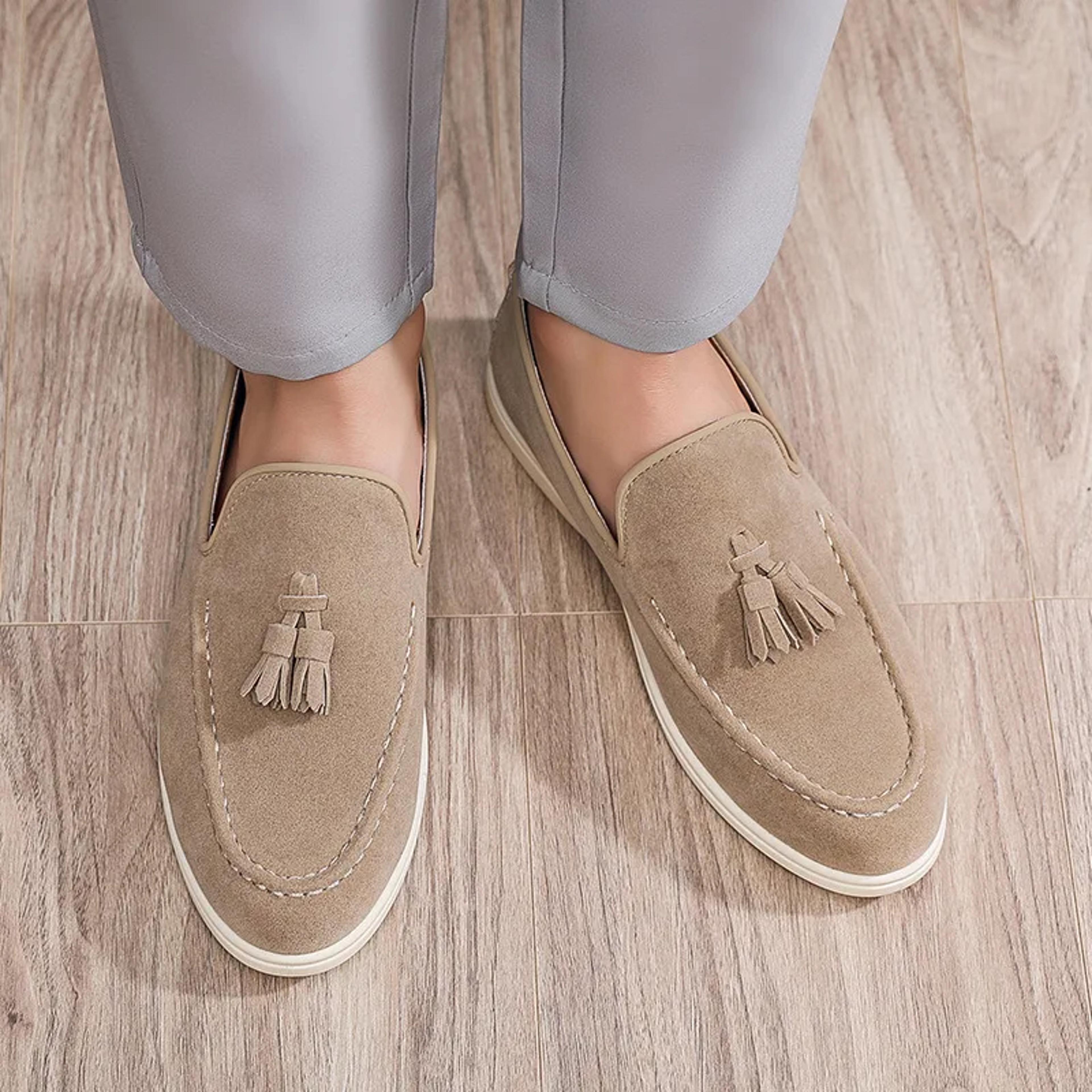Mens Shoes Business Casual SlipOn Loafers Unisex Lightweight Flat Bottom Tassel Fashionable Versati 1