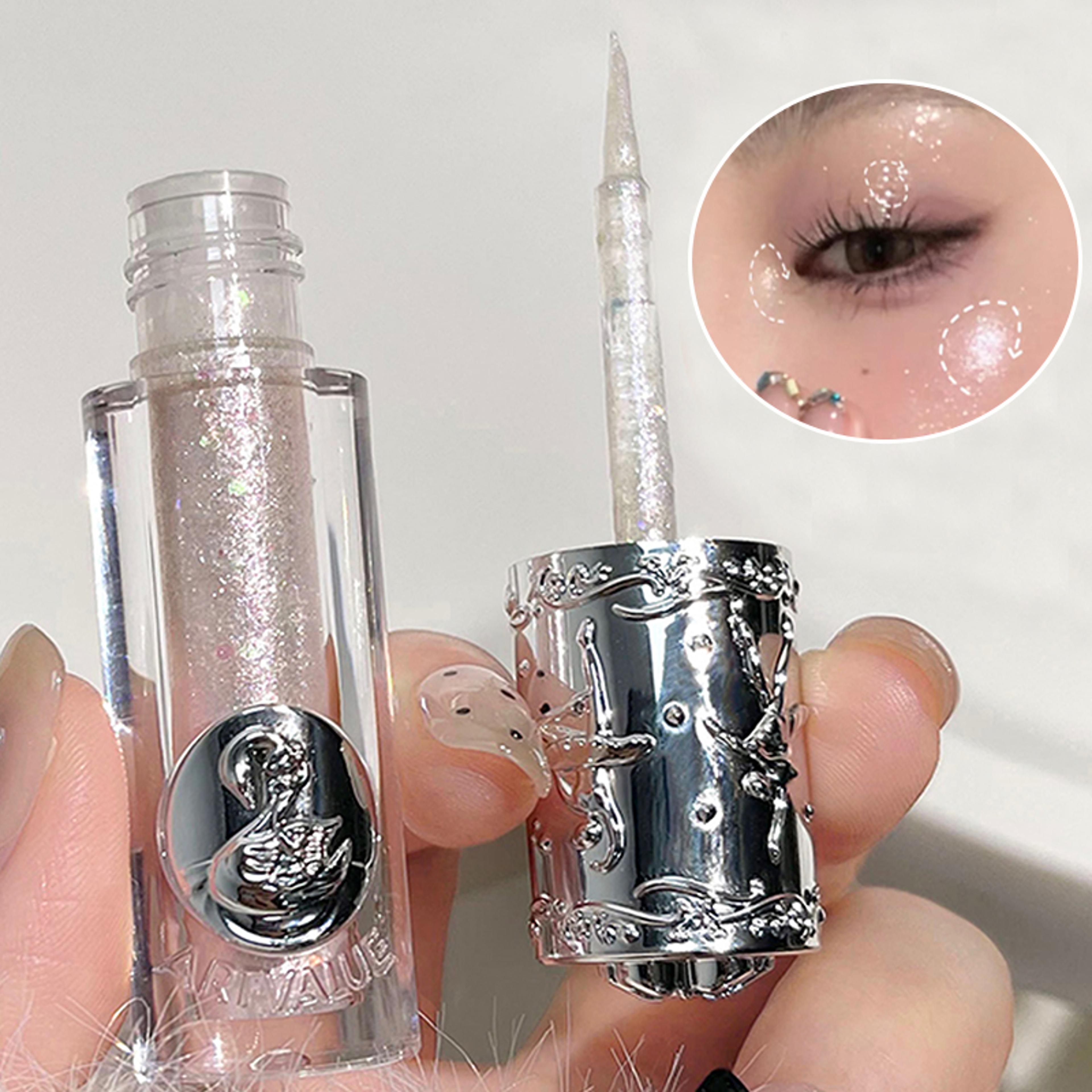 Liquid Eyeshadow With Fine Shimmer For High Light And Influencer Look 4