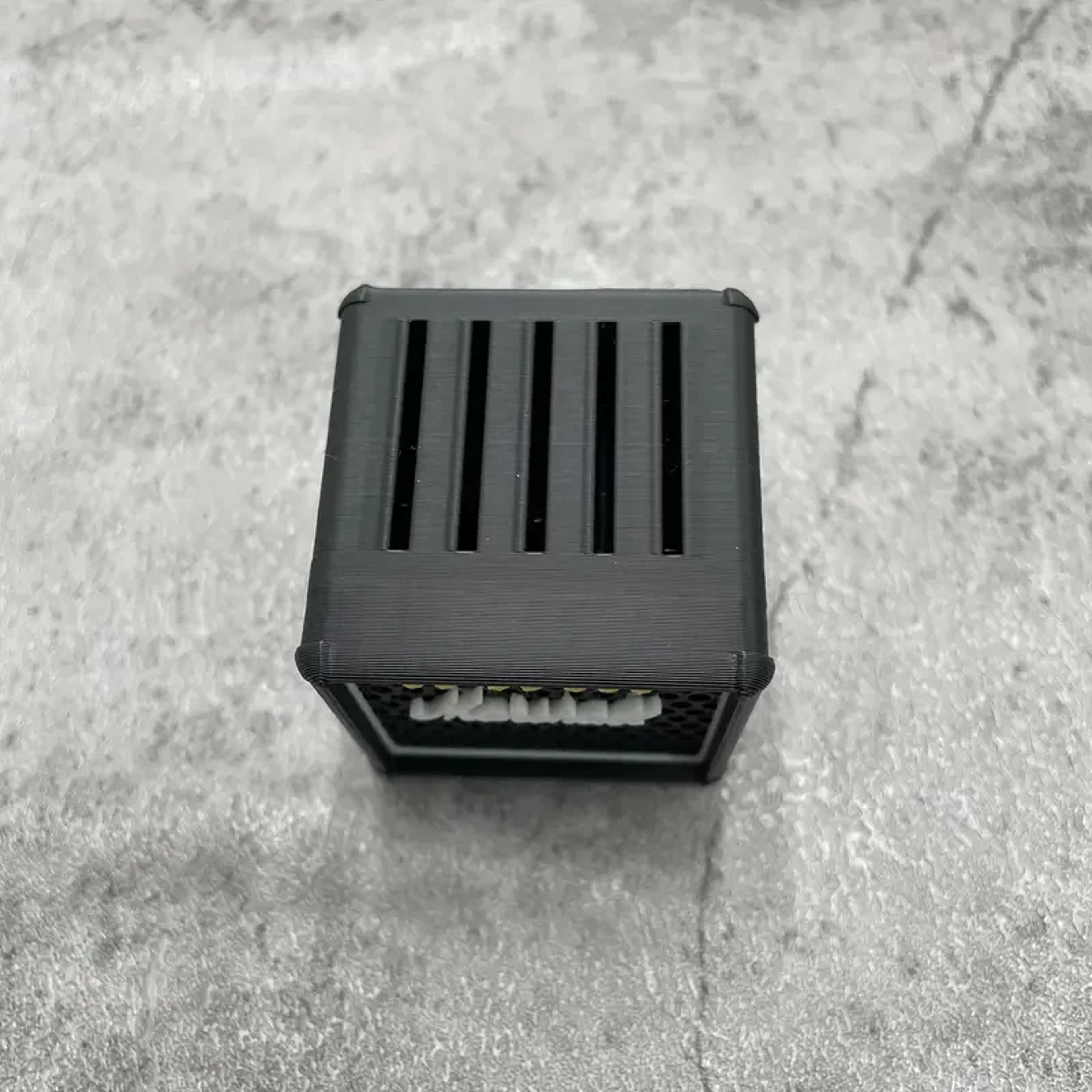 Modern Art Simulated Speakers 3D Printed Music Guitar Bass Pick Storage Box Spacesaving Desktop Orn 2