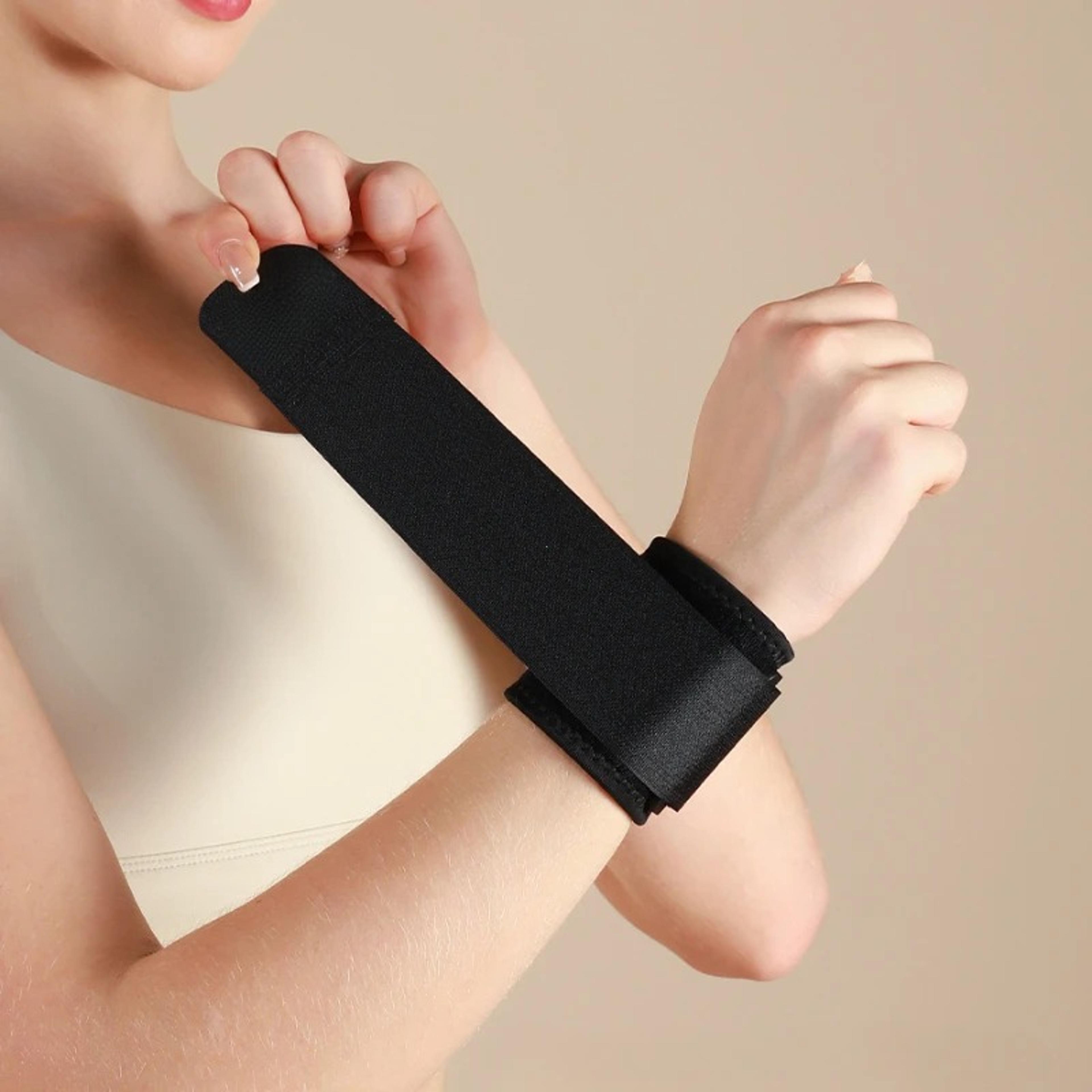 adjustable wrist wrap for badminton and gym training, lightweight for men and women
