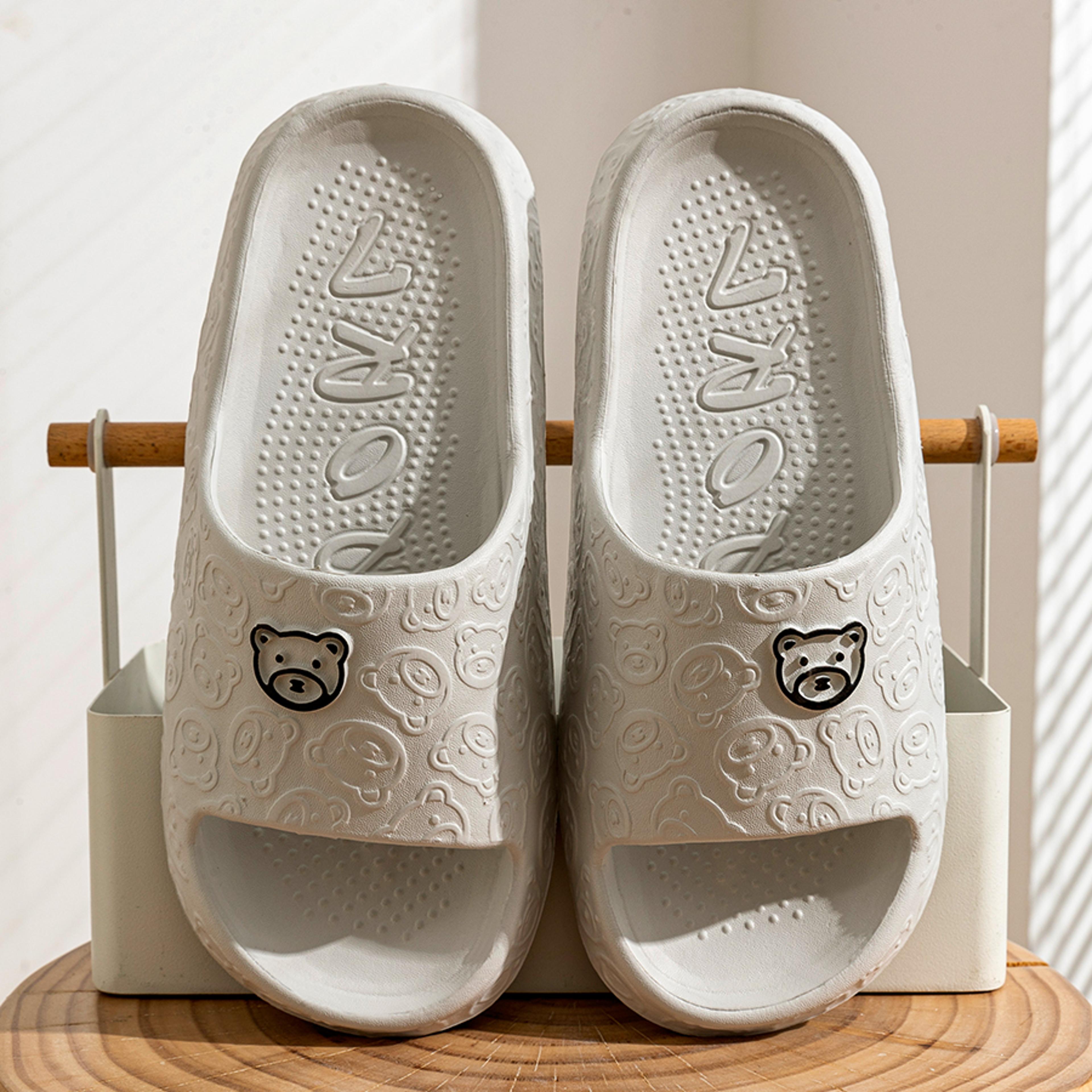 Cute Bear Womens Slippers Summer Indoor Soft Cartoon Sandals Bathroom Antislip Outdoor Couple Shoe  5