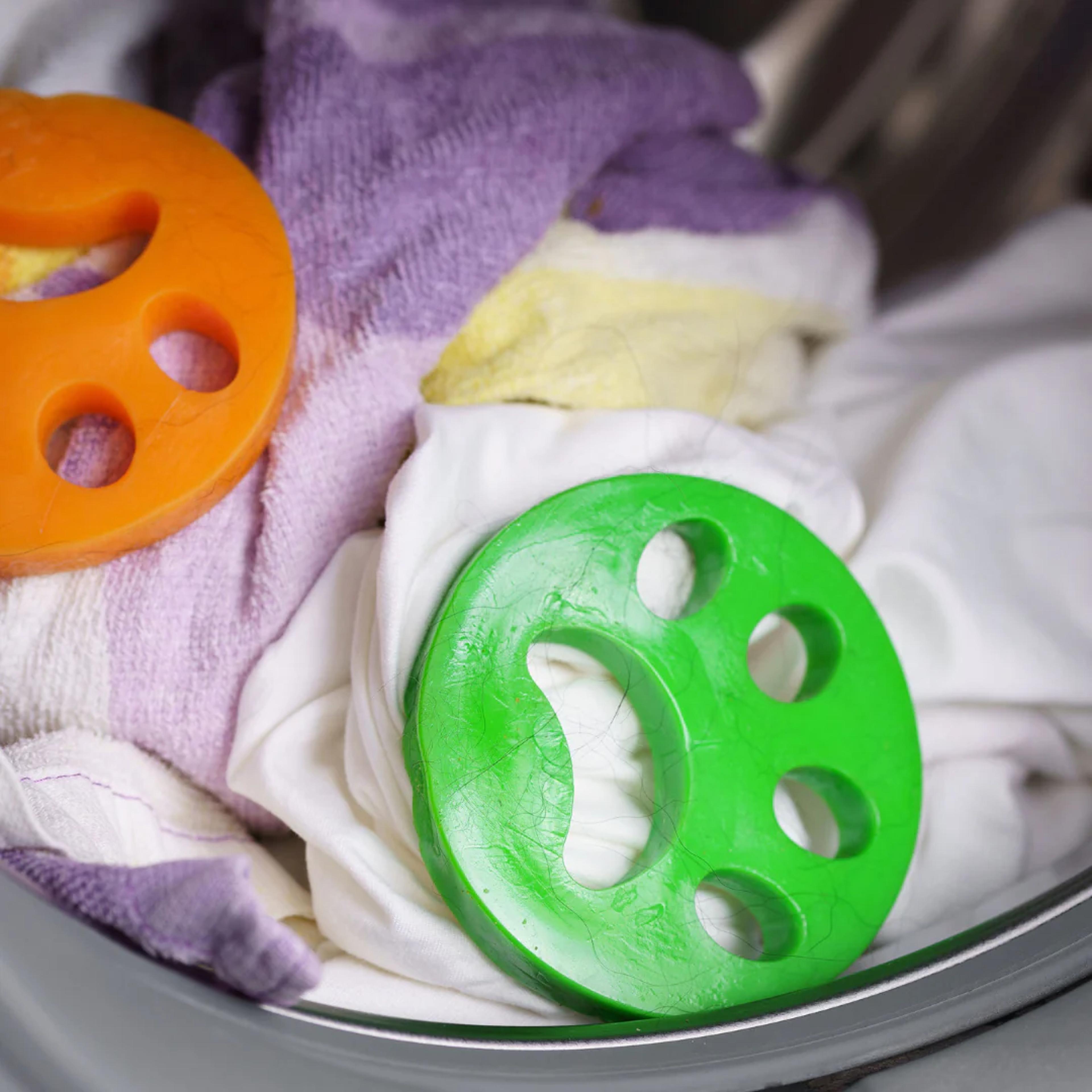 Reusablewashingmachinepethairremover3.png