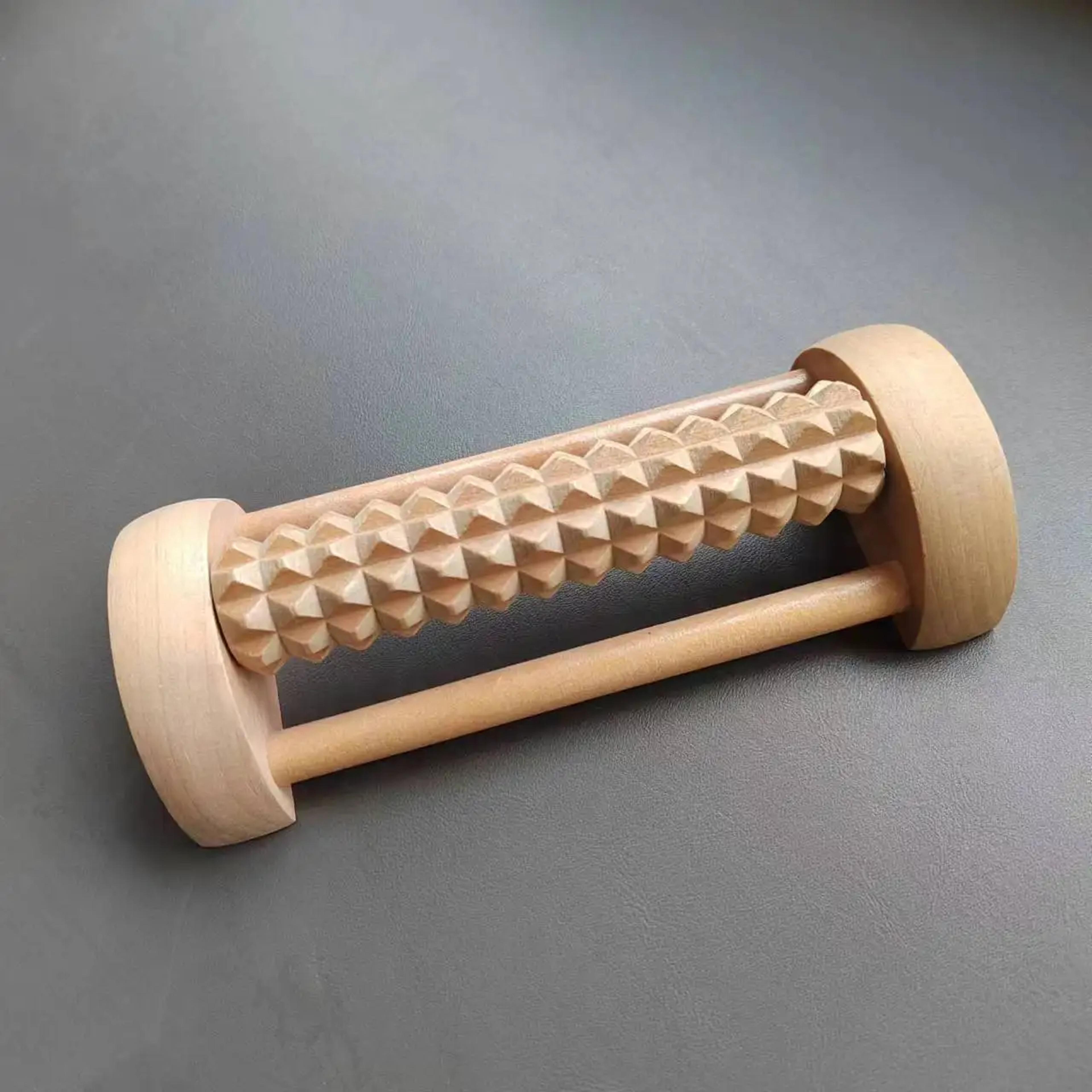 Solid Wood Foot And Leg Massager Foot Sole Roller Type Acupoint Ball For Plantar Fasciitis Portable 2