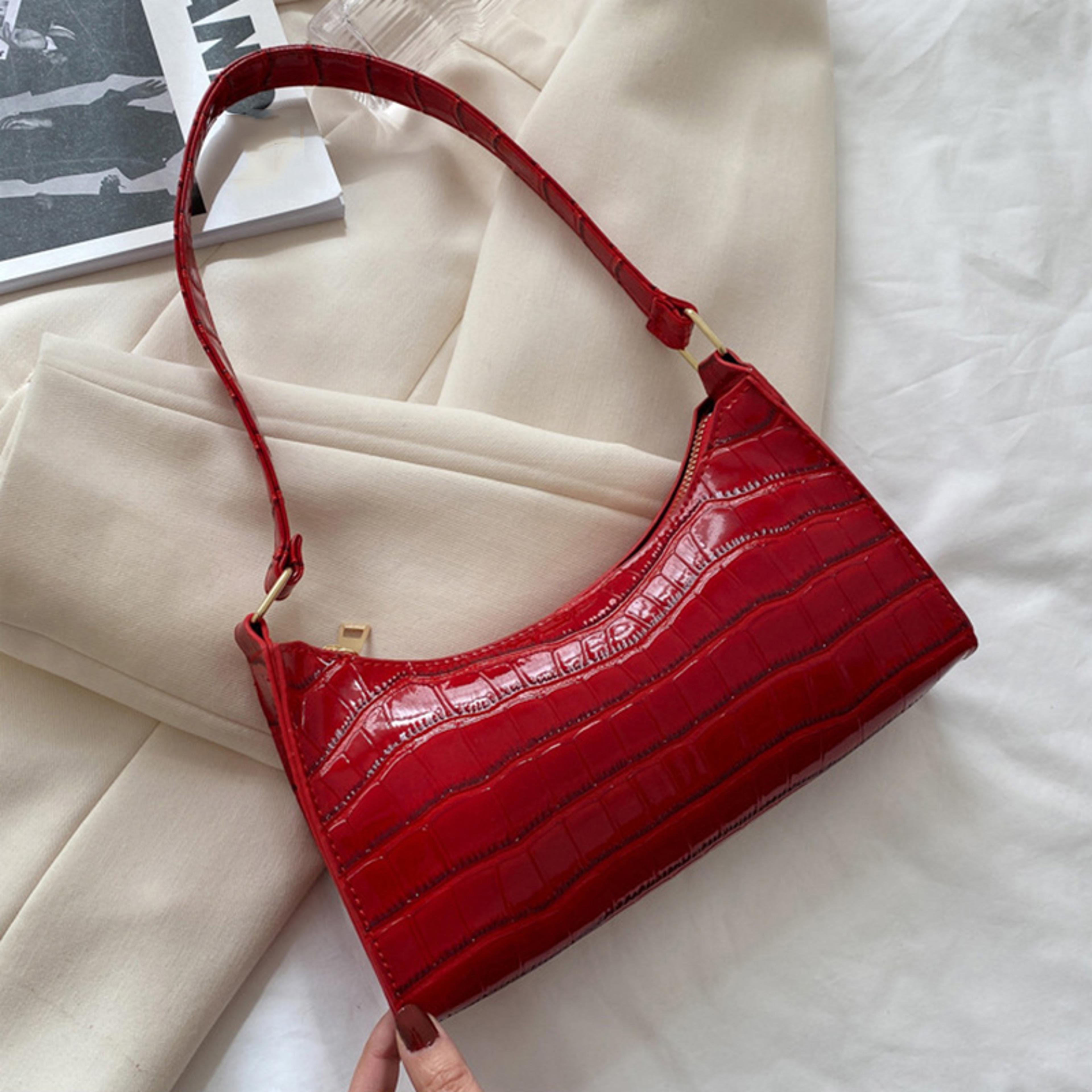Croc Embossed Underarm Shoulder Bag For Women 1