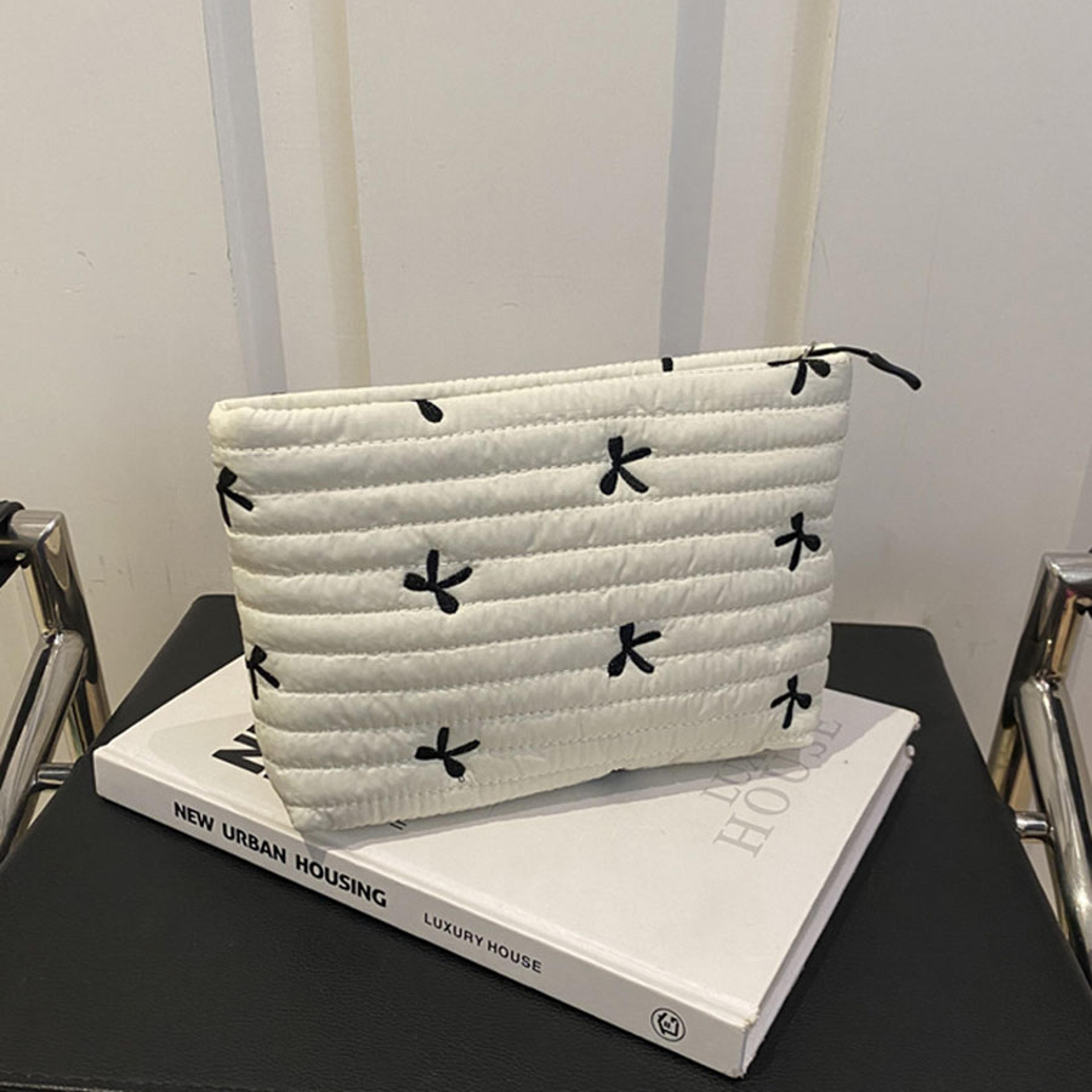 Embroidered Bow Large Capacity Makeup Bag Zipper Cosmetic Pouch 6