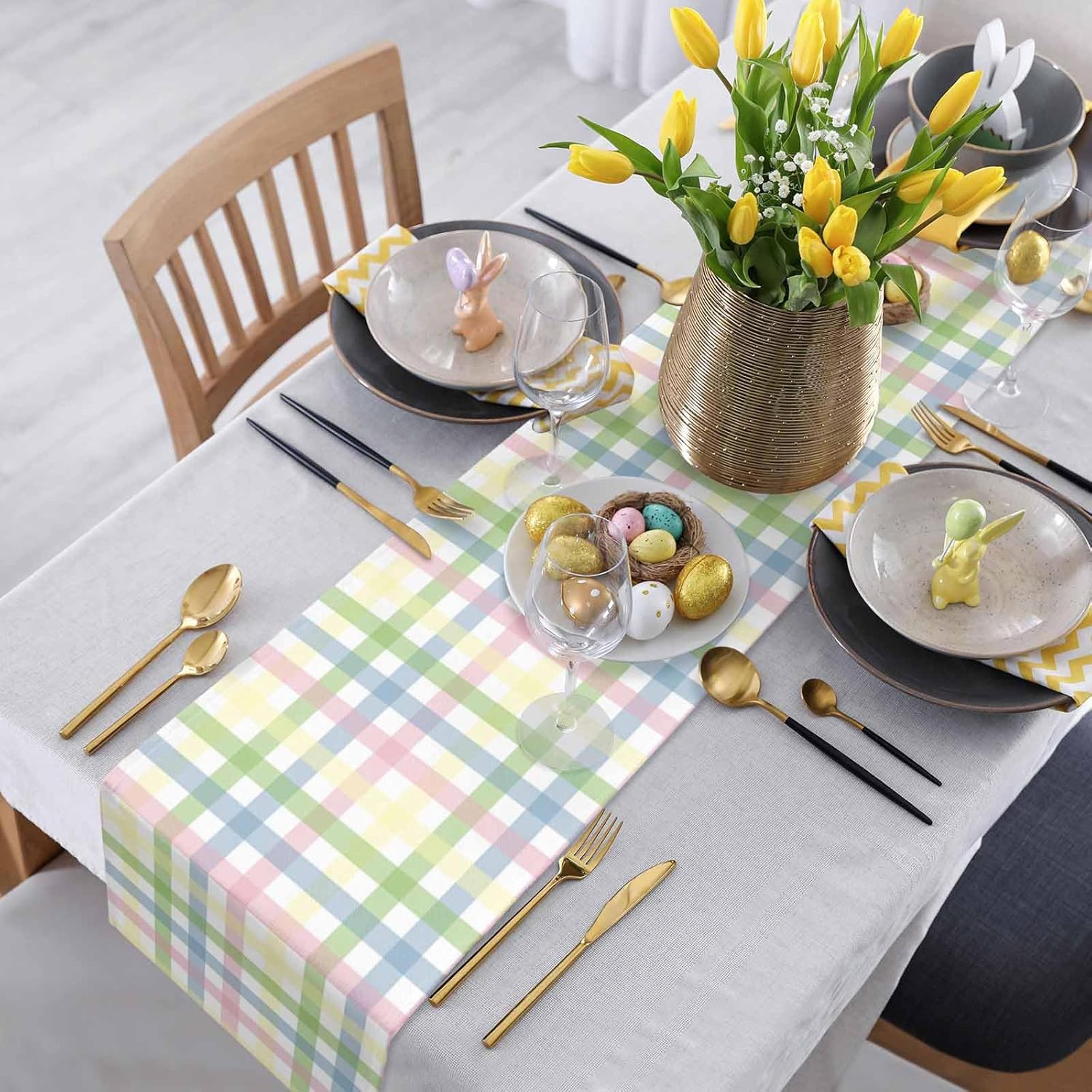 Abstract Art Linen Table Runner Farmhouse And Holiday Table Decor 4