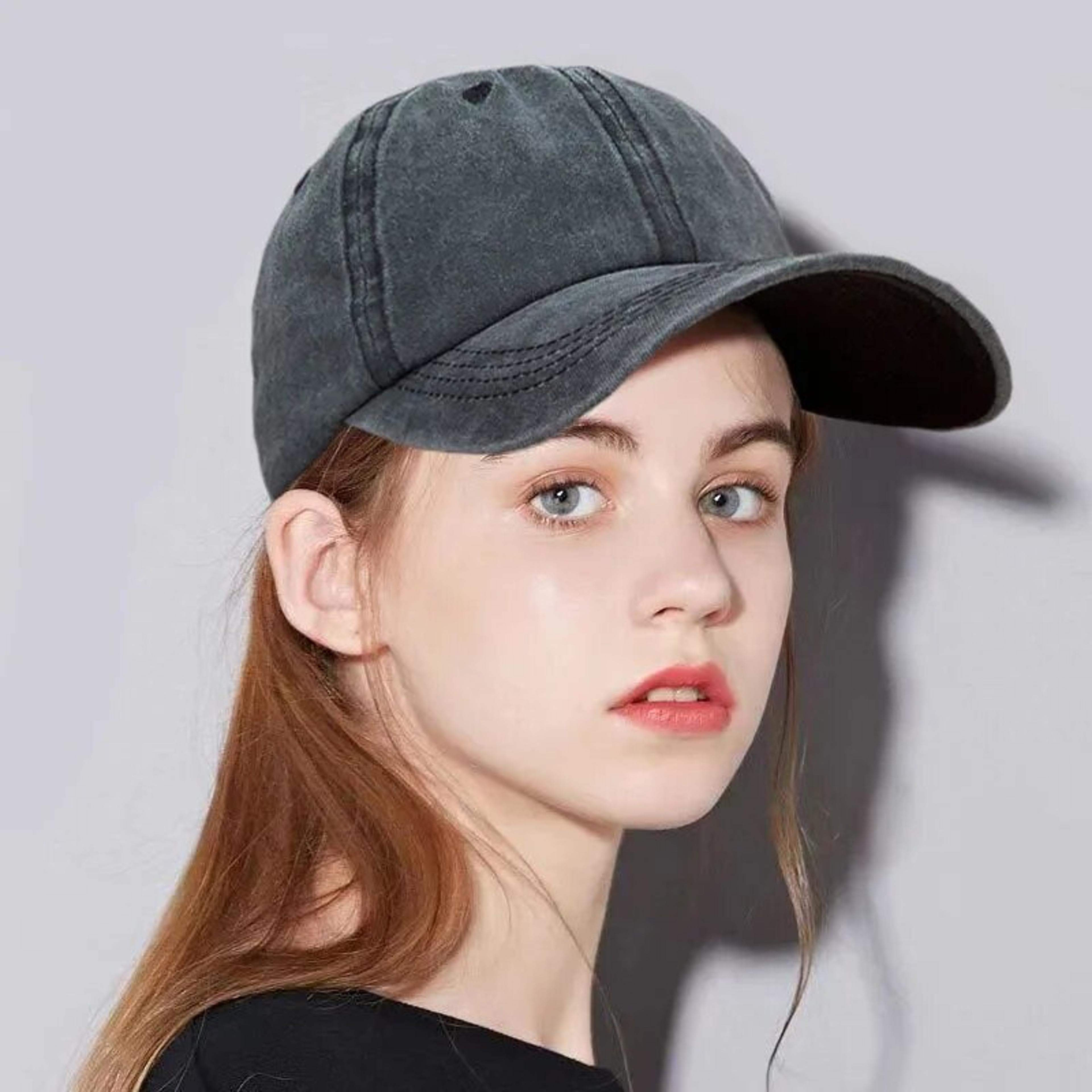Casual Unisex Solid Baseball Cap Stylish Snapback Hat For Men  Women Streetwear 0