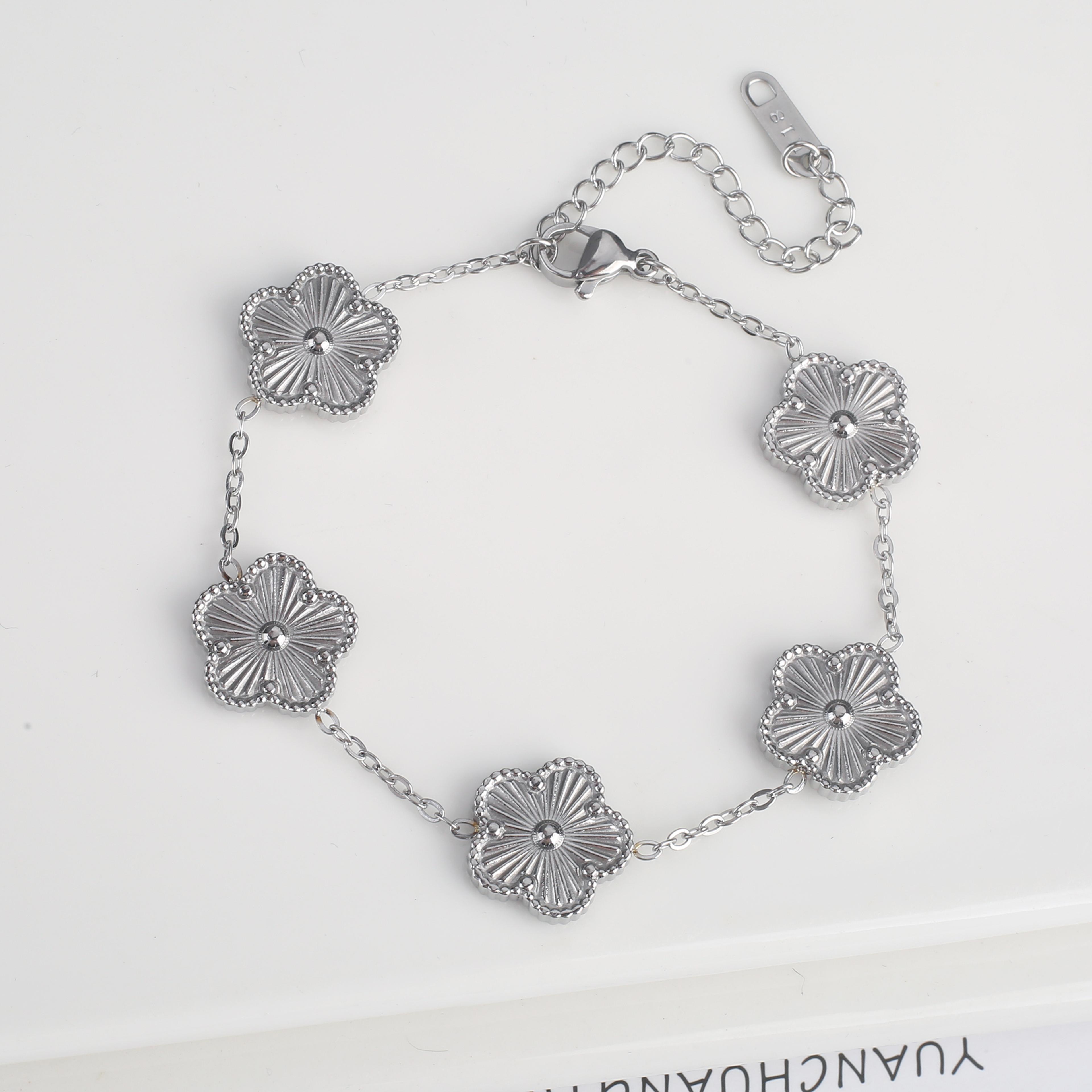 Elegant Golden Clover Adjustable Bracelet Stainless Steel Lucky Flower Jewelry For Women 3