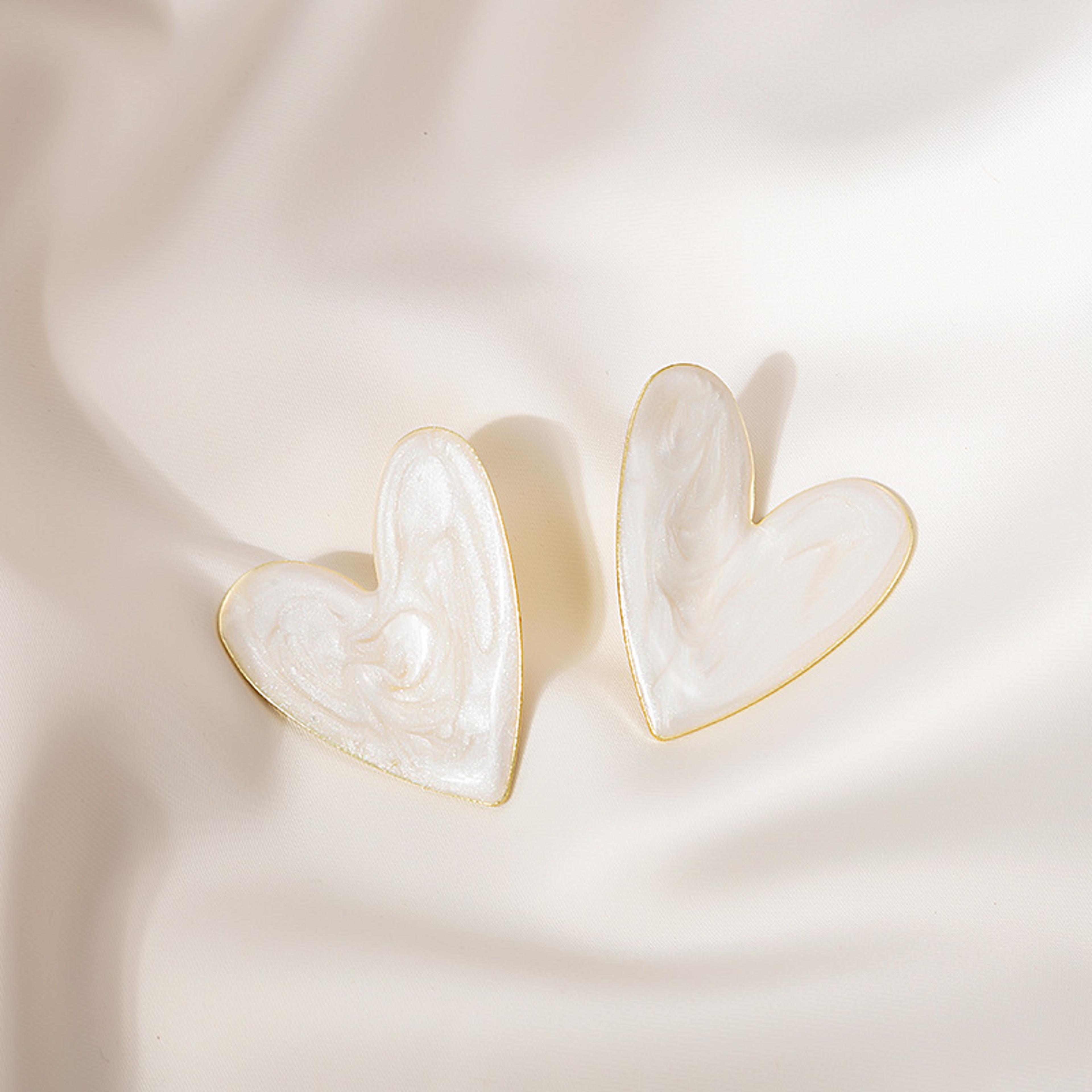 Colorful Heart Stud Earrings Heart Stud Earrings With Graffiti Enamel For Women Party  Everyday Jew 1
